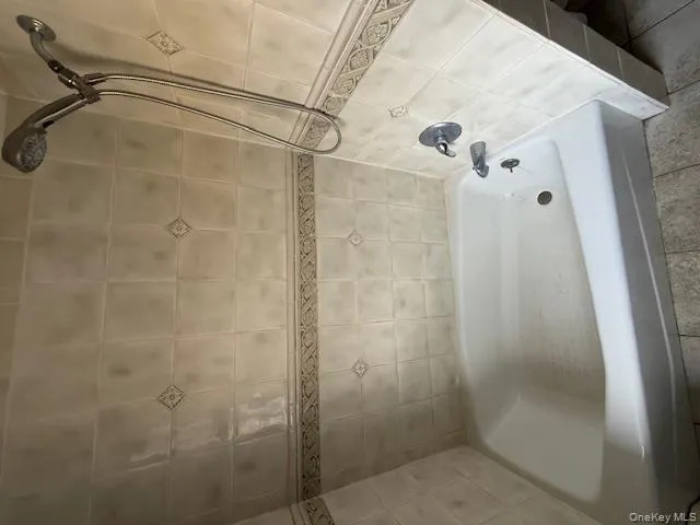 665 State Route 32, Woodbury, NY, 4 Bedrooms Bedrooms, 6 Rooms Rooms,2 BathroomsBathrooms,Residential Lease,For Rent,State Route 32,0,967883 665 State Route 32, Woodbury, NY, 4 Bedrooms Bedrooms, 6 Rooms Rooms,2 BathroomsBathrooms,Residential Lease,For Rent,State Route 32,0,967883