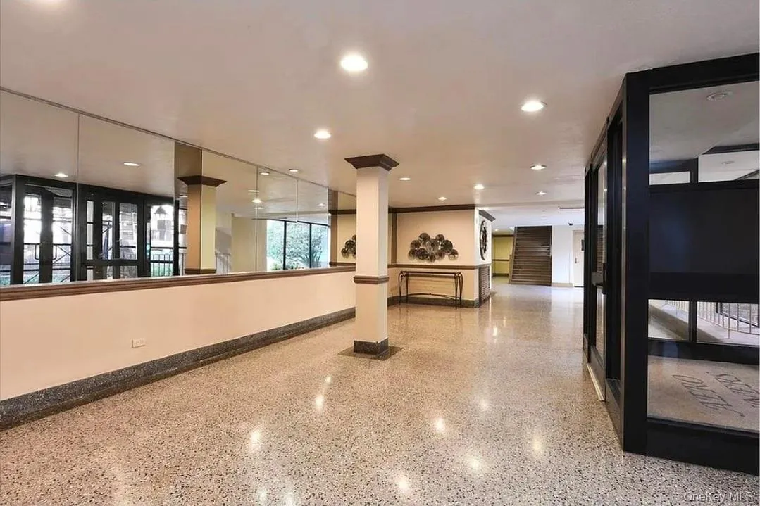 105-37 64th Avenue, New York, NY, 2 Rooms Rooms,1 BathroomBathrooms,Residential,For Rent,64th,0,967893 105-37 64th Avenue, New York, NY, 2 Rooms Rooms,1 BathroomBathrooms,Residential,For Rent,64th,0,967893