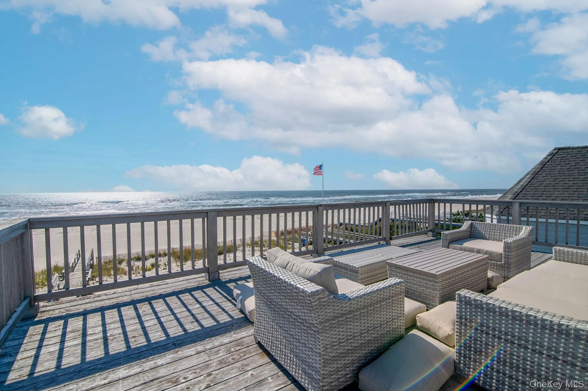 675 Dune Road, Southampton, NY, 4 Bedrooms Bedrooms, 8 Rooms Rooms,4 BathroomsBathrooms,Residential Lease,For Rent,Dune,0,967900 675 Dune Road, Southampton, NY, 4 Bedrooms Bedrooms, 8 Rooms Rooms,4 BathroomsBathrooms,Residential Lease,For Rent,Dune,0,967900