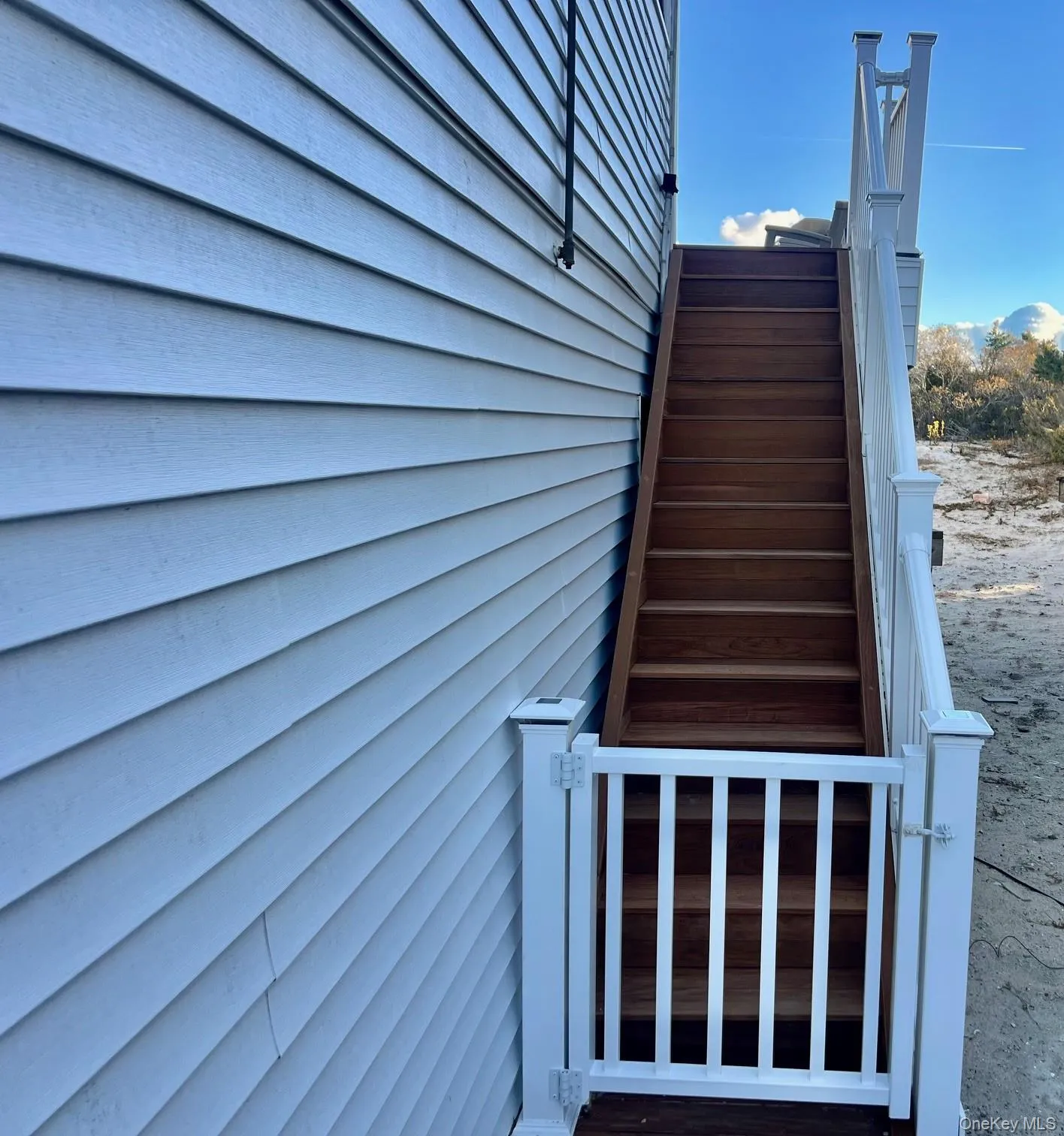675 Dune Road, Southampton, NY, 4 Bedrooms Bedrooms, 8 Rooms Rooms,4 BathroomsBathrooms,Residential Lease,For Rent,Dune,0,967900 675 Dune Road, Southampton, NY, 4 Bedrooms Bedrooms, 8 Rooms Rooms,4 BathroomsBathrooms,Residential Lease,For Rent,Dune,0,967900
