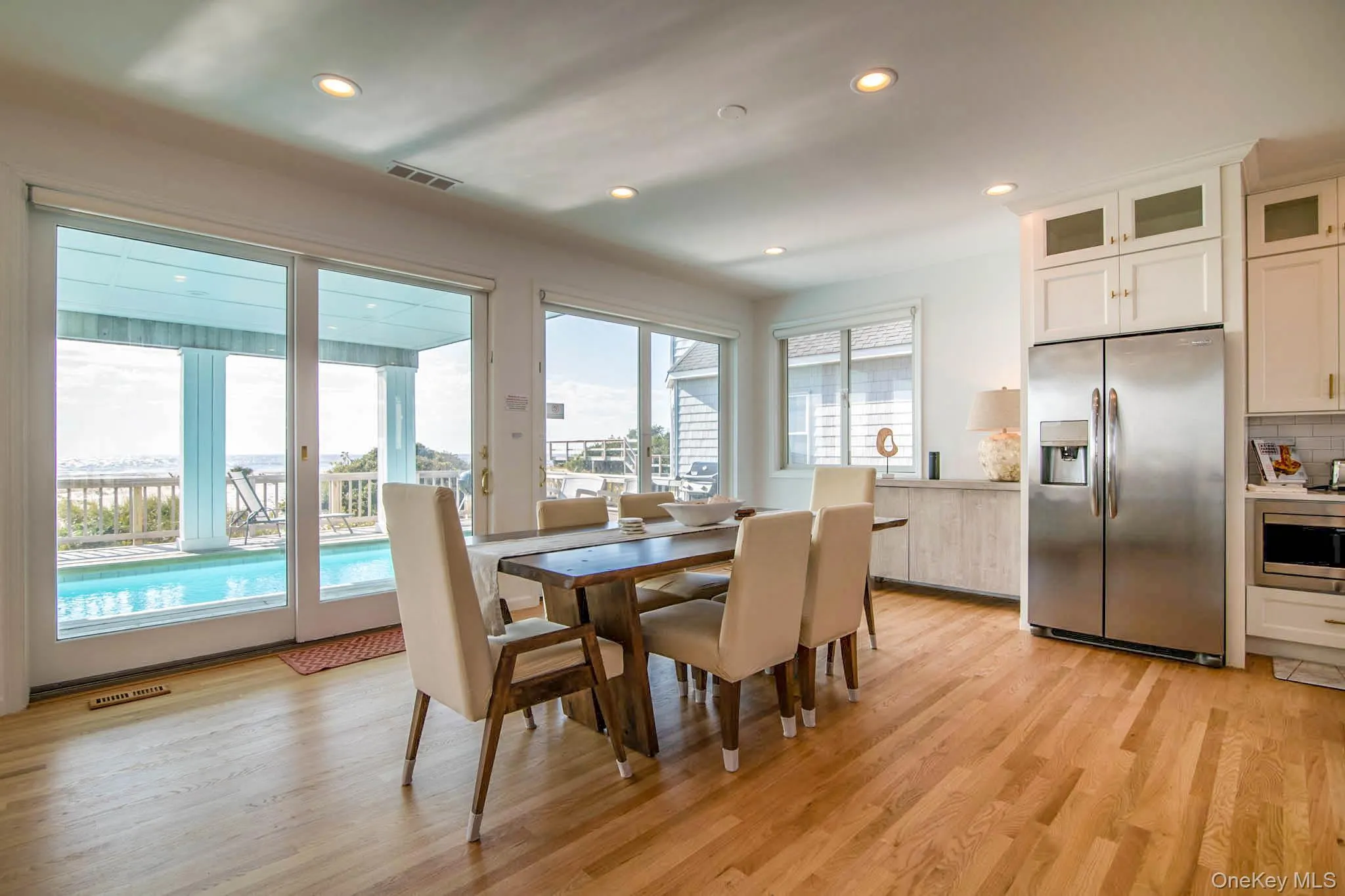 675 Dune Road, Southampton, NY, 4 Bedrooms Bedrooms, 8 Rooms Rooms,4 BathroomsBathrooms,Residential Lease,For Rent,Dune,0,967900 675 Dune Road, Southampton, NY, 4 Bedrooms Bedrooms, 8 Rooms Rooms,4 BathroomsBathrooms,Residential Lease,For Rent,Dune,0,967900