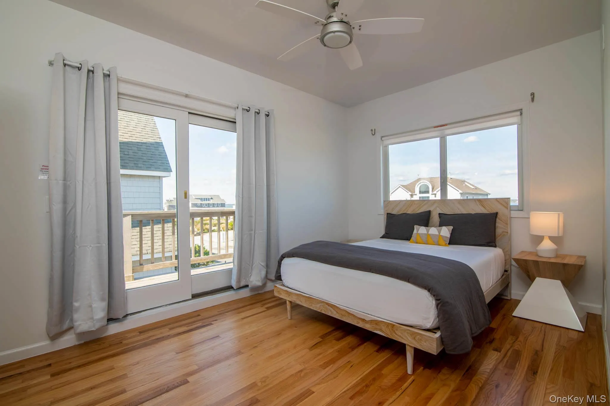 675 Dune Road, Southampton, NY, 4 Bedrooms Bedrooms, 8 Rooms Rooms,4 BathroomsBathrooms,Residential Lease,For Rent,Dune,0,967900 675 Dune Road, Southampton, NY, 4 Bedrooms Bedrooms, 8 Rooms Rooms,4 BathroomsBathrooms,Residential Lease,For Rent,Dune,0,967900