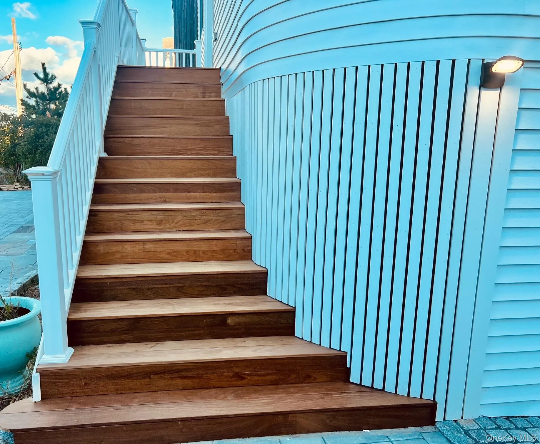 675 Dune Road, Southampton, NY, 4 Bedrooms Bedrooms, 8 Rooms Rooms,4 BathroomsBathrooms,Residential Lease,For Rent,Dune,0,967900 675 Dune Road, Southampton, NY, 4 Bedrooms Bedrooms, 8 Rooms Rooms,4 BathroomsBathrooms,Residential Lease,For Rent,Dune,0,967900