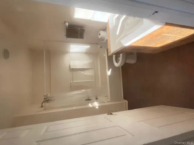 35 Starr Avenue, Thompson, NY, 3 Bedrooms Bedrooms, 6 Rooms Rooms,1 BathroomBathrooms,Residential Lease,For Rent,Starr Avenue,0,967901 35 Starr Avenue, Thompson, NY, 3 Bedrooms Bedrooms, 6 Rooms Rooms,1 BathroomBathrooms,Residential Lease,For Rent,Starr Avenue,0,967901