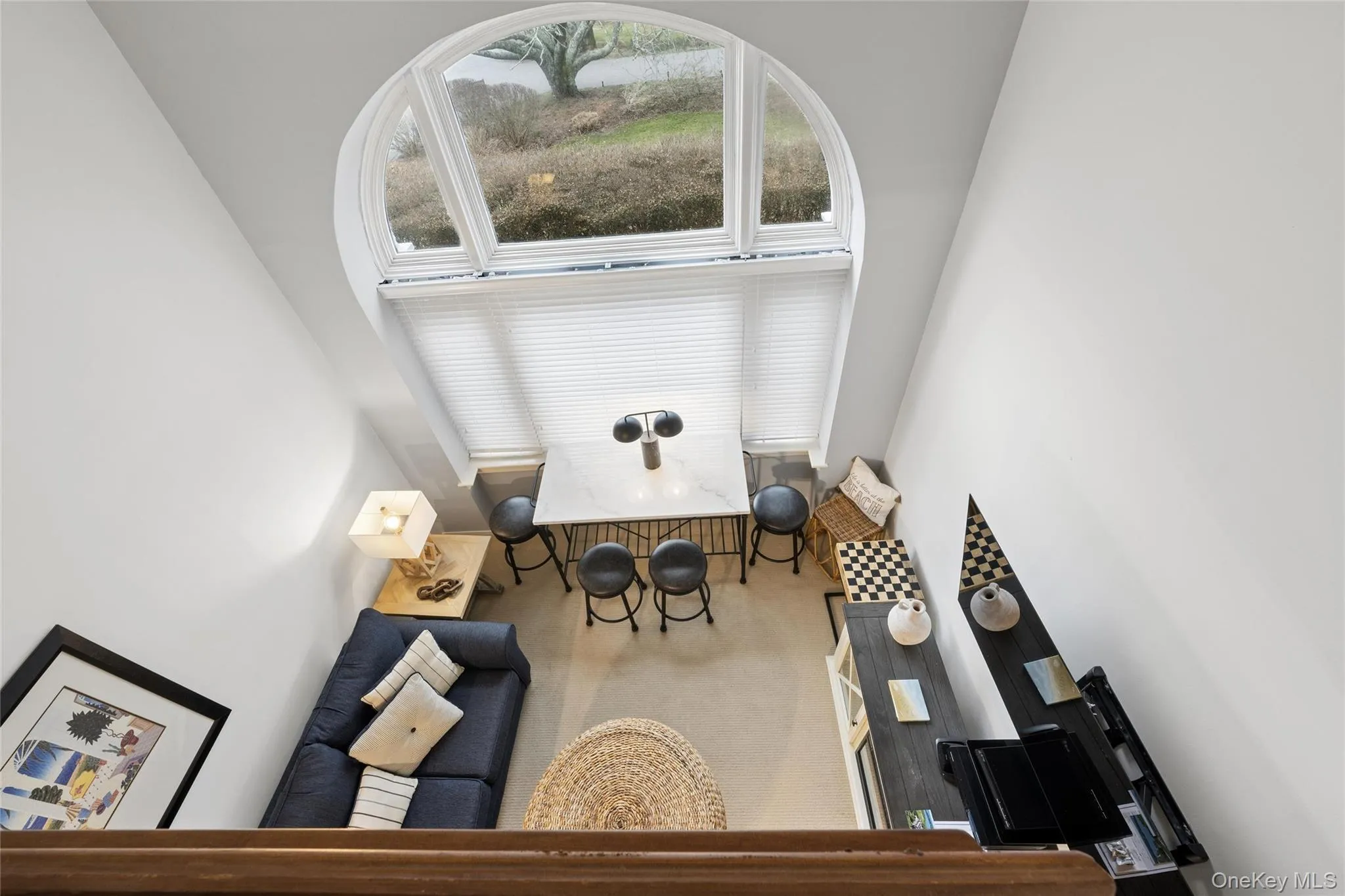236 Edgemere Street Unit 127, East Hampton, New York 11954