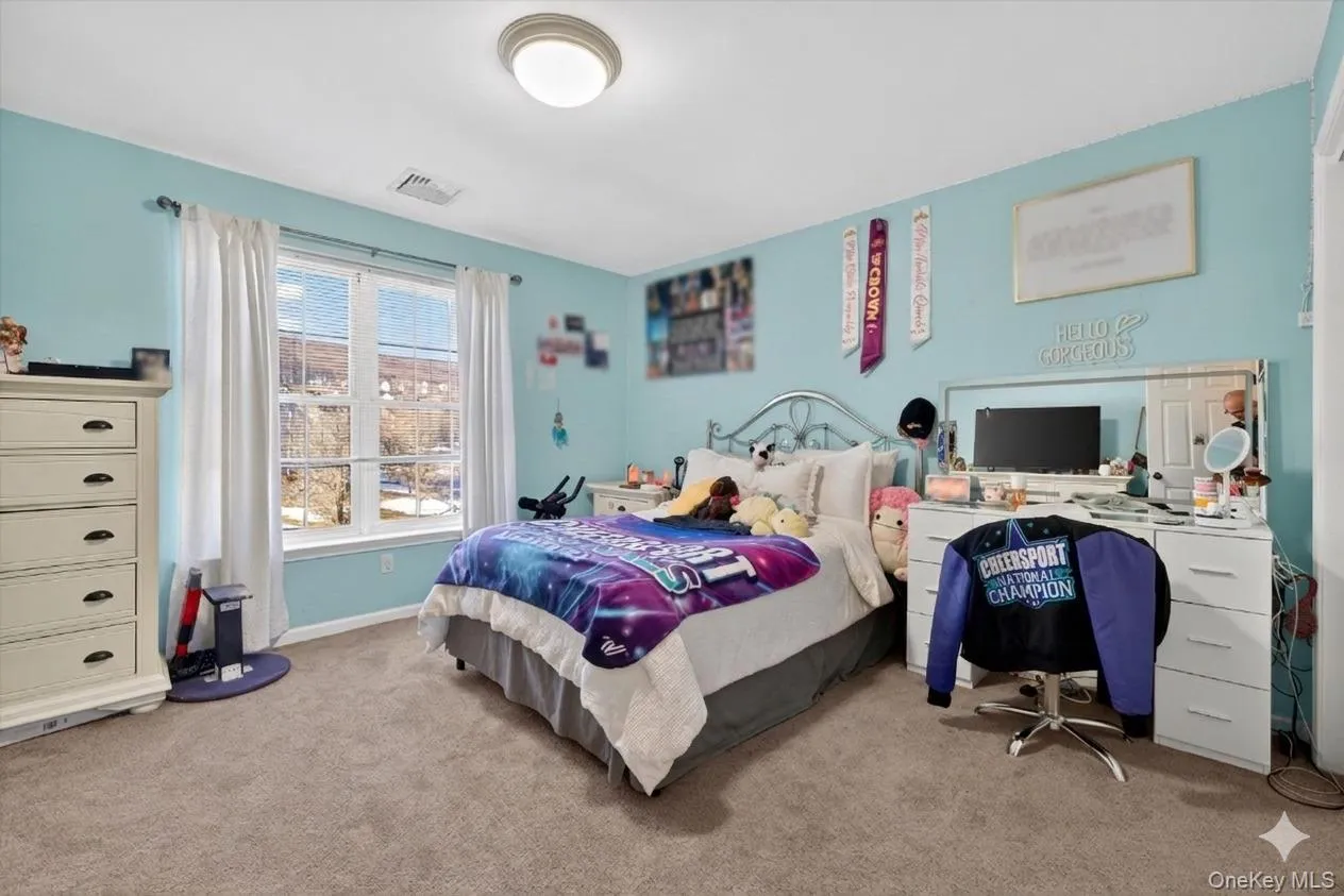 3 Moorefield Circle, Woodbury, NY, 4 Bedrooms Bedrooms, 8 Rooms Rooms,2 BathroomsBathrooms,Residential,For Rent,Moorefield,0,967915 3 Moorefield Circle, Woodbury, NY, 4 Bedrooms Bedrooms, 8 Rooms Rooms,2 BathroomsBathrooms,Residential,For Rent,Moorefield,0,967915