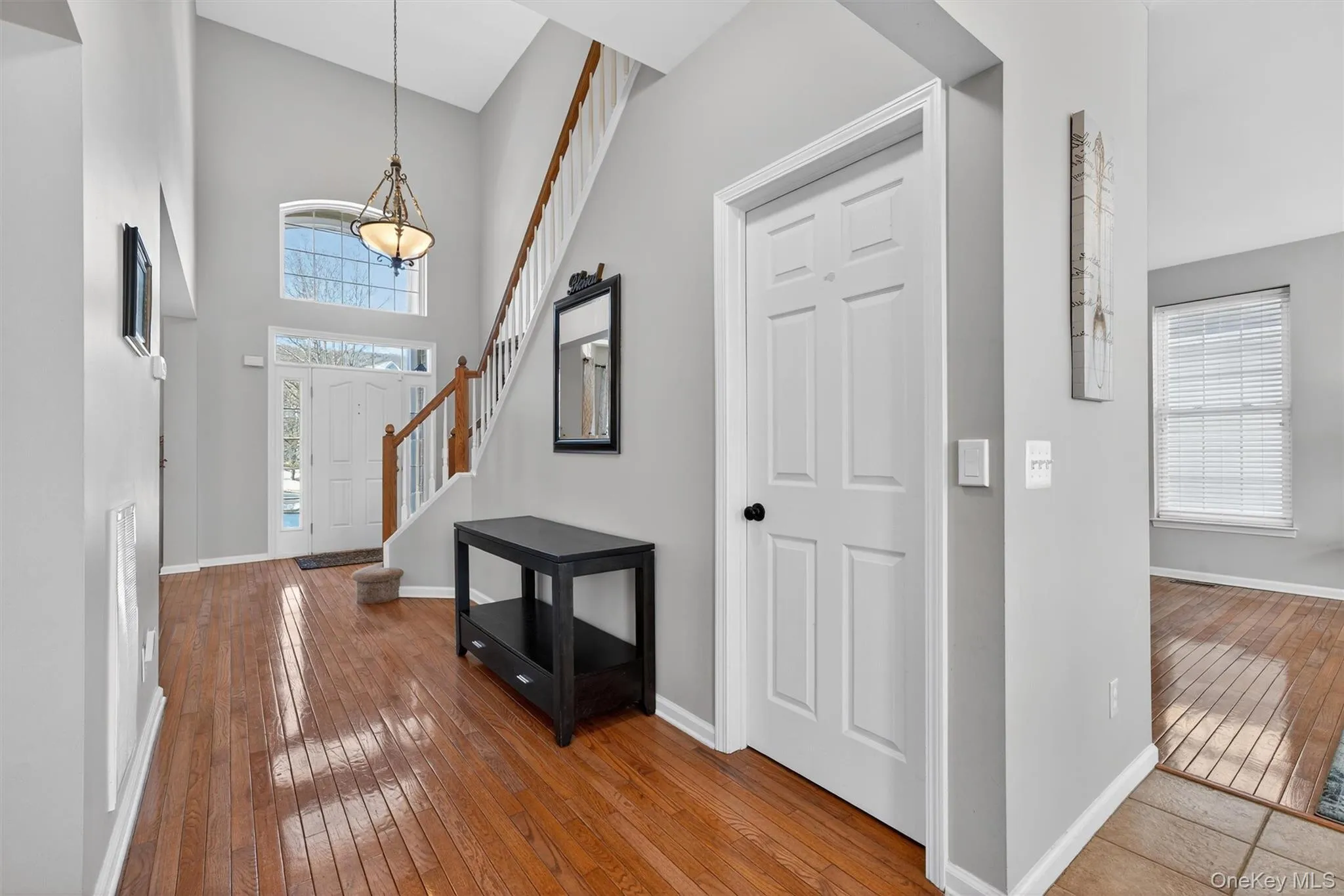 3 Moorefield Circle, Woodbury, NY, 4 Bedrooms Bedrooms, 8 Rooms Rooms,2 BathroomsBathrooms,Residential,For Rent,Moorefield,0,967915 3 Moorefield Circle, Woodbury, NY, 4 Bedrooms Bedrooms, 8 Rooms Rooms,2 BathroomsBathrooms,Residential,For Rent,Moorefield,0,967915
