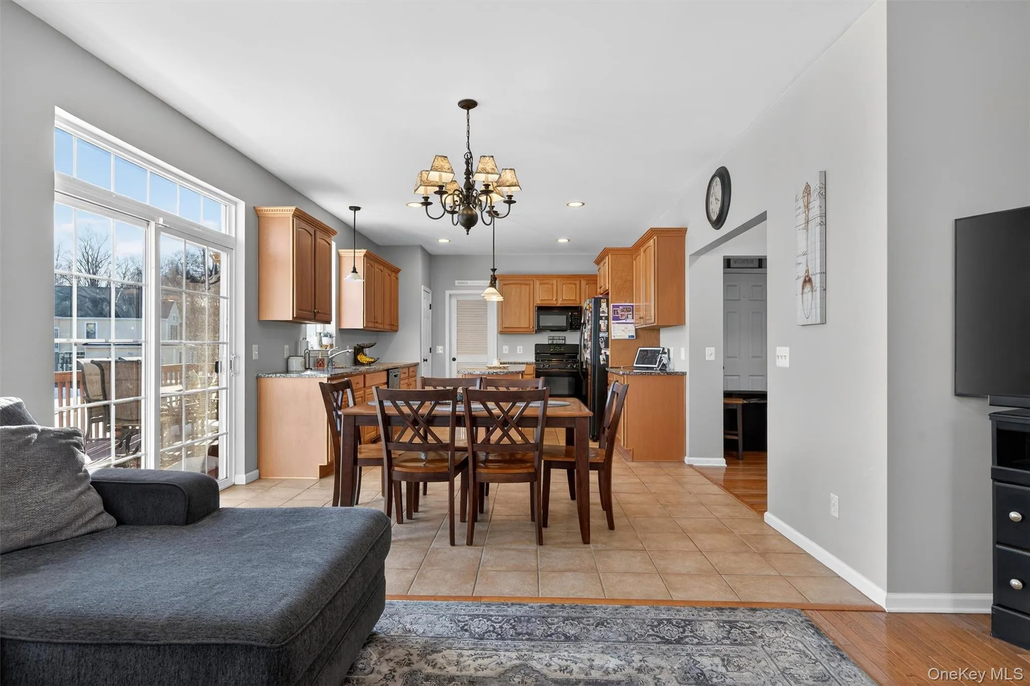 3 Moorefield Circle, Woodbury, NY, 4 Bedrooms Bedrooms, 8 Rooms Rooms,2 BathroomsBathrooms,Residential,For Rent,Moorefield,0,967915 3 Moorefield Circle, Woodbury, NY, 4 Bedrooms Bedrooms, 8 Rooms Rooms,2 BathroomsBathrooms,Residential,For Rent,Moorefield,0,967915