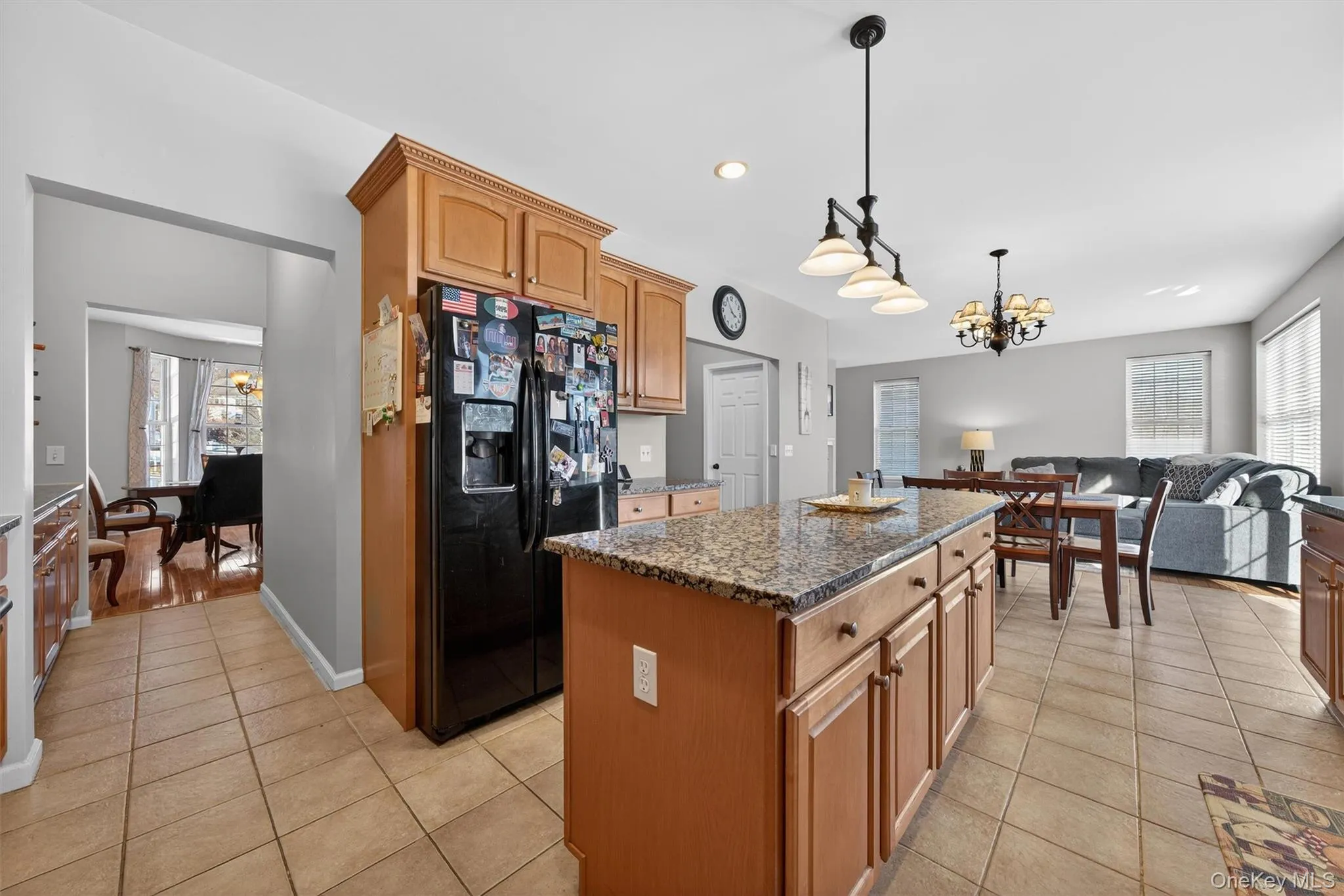 3 Moorefield Circle, Woodbury, NY, 4 Bedrooms Bedrooms, 8 Rooms Rooms,2 BathroomsBathrooms,Residential,For Rent,Moorefield,0,967915 3 Moorefield Circle, Woodbury, NY, 4 Bedrooms Bedrooms, 8 Rooms Rooms,2 BathroomsBathrooms,Residential,For Rent,Moorefield,0,967915