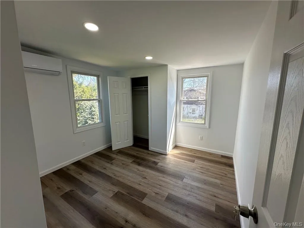 68 Massachusetts Avenue, Clarkstown, NY, 2 Bedrooms Bedrooms, 5 Rooms Rooms,1 BathroomBathrooms,Residential Lease,For Rent,Massachusetts,0,967919 68 Massachusetts Avenue, Clarkstown, NY, 2 Bedrooms Bedrooms, 5 Rooms Rooms,1 BathroomBathrooms,Residential Lease,For Rent,Massachusetts,0,967919