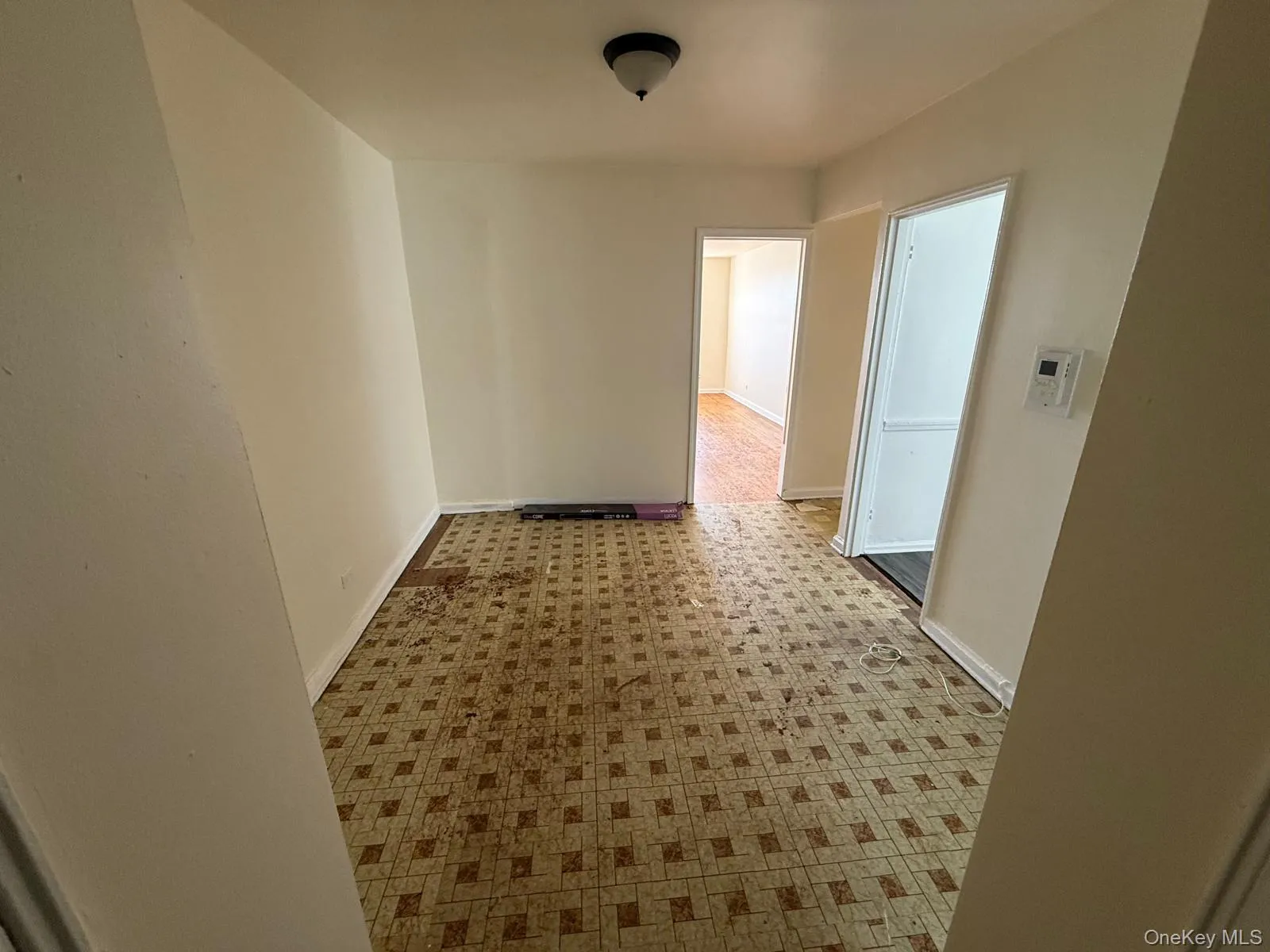 105-38 63rd Drive, New York, NY, 1 Bedroom Bedrooms, 4 Rooms Rooms,1 BathroomBathrooms,Residential Lease,For Rent,63rd,0,967936 105-38 63rd Drive, New York, NY, 1 Bedroom Bedrooms, 4 Rooms Rooms,1 BathroomBathrooms,Residential Lease,For Rent,63rd,0,967936