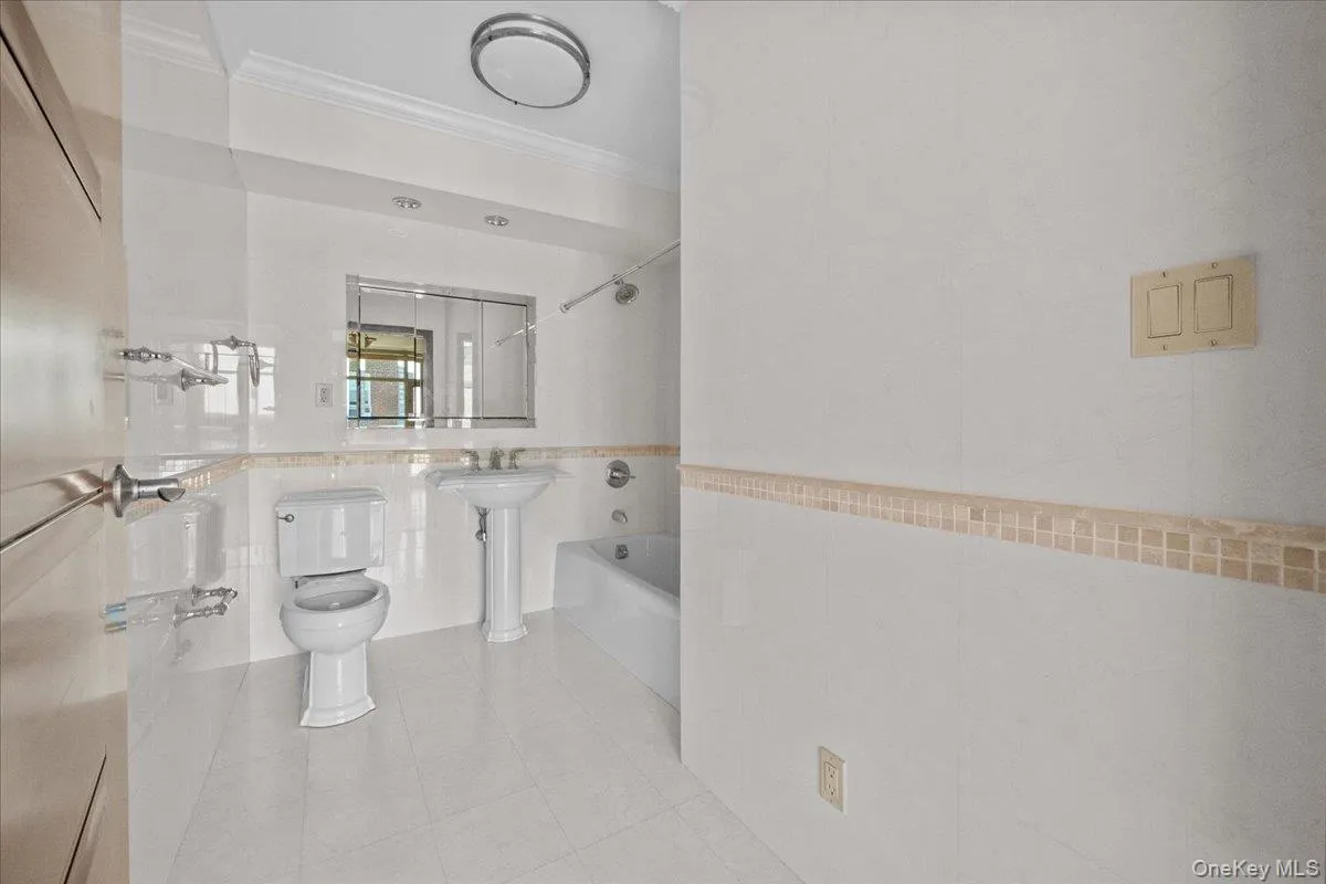 3511 Cambridge Avenue, New York, NY, 2 Bedrooms Bedrooms, 5 Rooms Rooms,2 BathroomsBathrooms,Residential Lease,For Rent,Cambridge,0,967953 3511 Cambridge Avenue, New York, NY, 2 Bedrooms Bedrooms, 5 Rooms Rooms,2 BathroomsBathrooms,Residential Lease,For Rent,Cambridge,0,967953