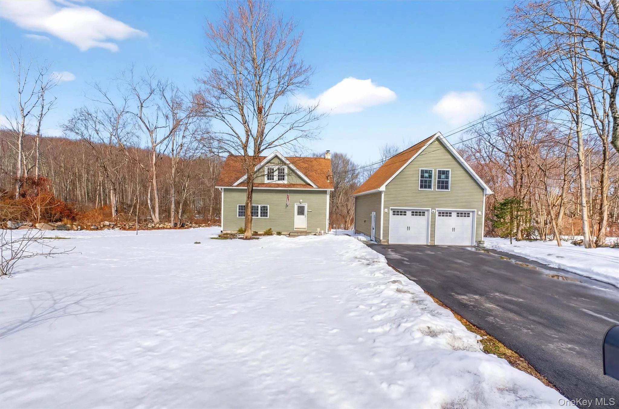 8 Garrett Place, Carmel, NY, 3 Bedrooms Bedrooms, 8 Rooms Rooms,2 BathroomsBathrooms,Residential Sale,For Rent,Garrett,0,967955 8 Garrett Place, Carmel, NY, 3 Bedrooms Bedrooms, 8 Rooms Rooms,2 BathroomsBathrooms,Residential Sale,For Rent,Garrett,0,967955