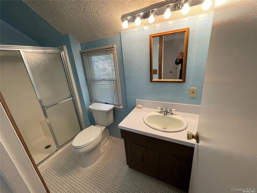 217 Greeley, Islip, NY, 4 Bedrooms Bedrooms, 7 Rooms Rooms,2 BathroomsBathrooms,Residential Lease,For Rent,Greeley,0,967958 217 Greeley, Islip, NY, 4 Bedrooms Bedrooms, 7 Rooms Rooms,2 BathroomsBathrooms,Residential Lease,For Rent,Greeley,0,967958