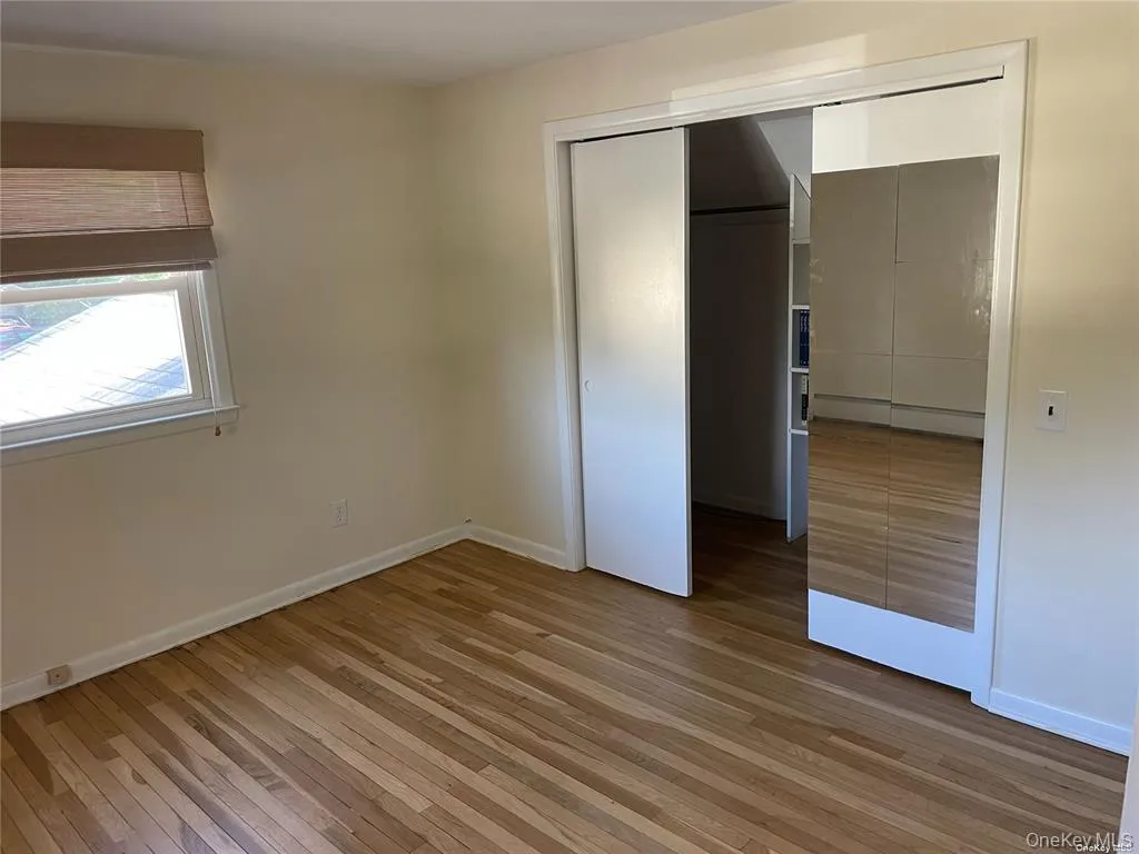 217 Greeley, Islip, NY, 4 Bedrooms Bedrooms, 7 Rooms Rooms,2 BathroomsBathrooms,Residential Lease,For Rent,Greeley,0,967958 217 Greeley, Islip, NY, 4 Bedrooms Bedrooms, 7 Rooms Rooms,2 BathroomsBathrooms,Residential Lease,For Rent,Greeley,0,967958