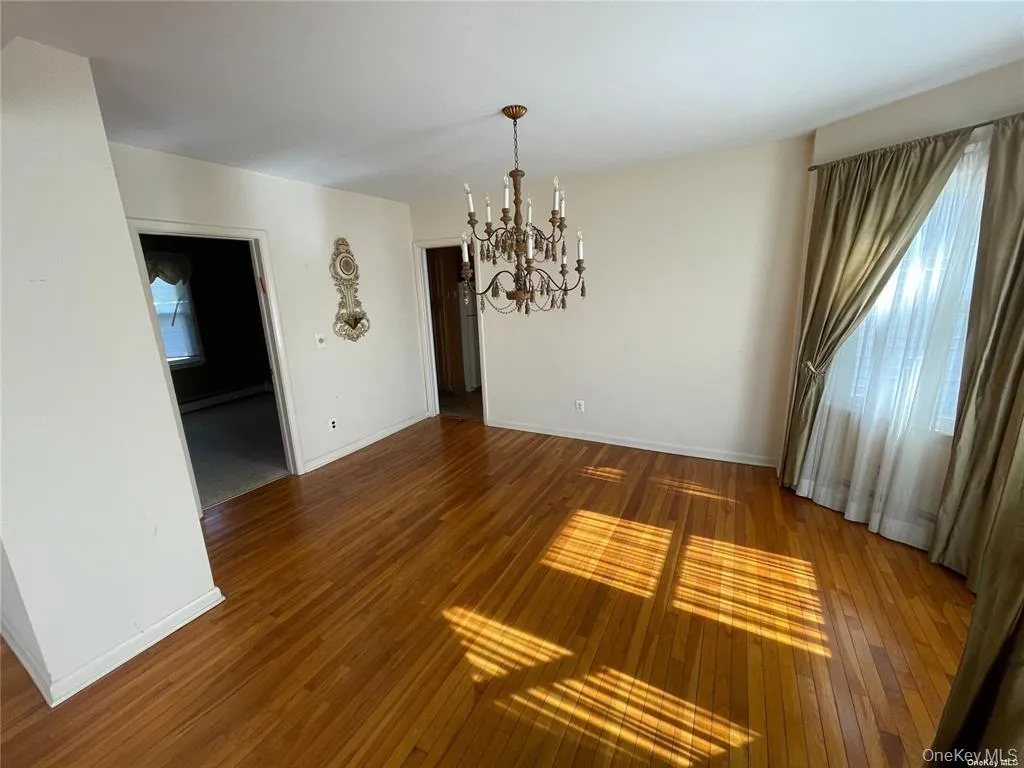 217 Greeley, Islip, NY, 4 Bedrooms Bedrooms, 7 Rooms Rooms,2 BathroomsBathrooms,Residential Lease,For Rent,Greeley,0,967958 217 Greeley, Islip, NY, 4 Bedrooms Bedrooms, 7 Rooms Rooms,2 BathroomsBathrooms,Residential Lease,For Rent,Greeley,0,967958