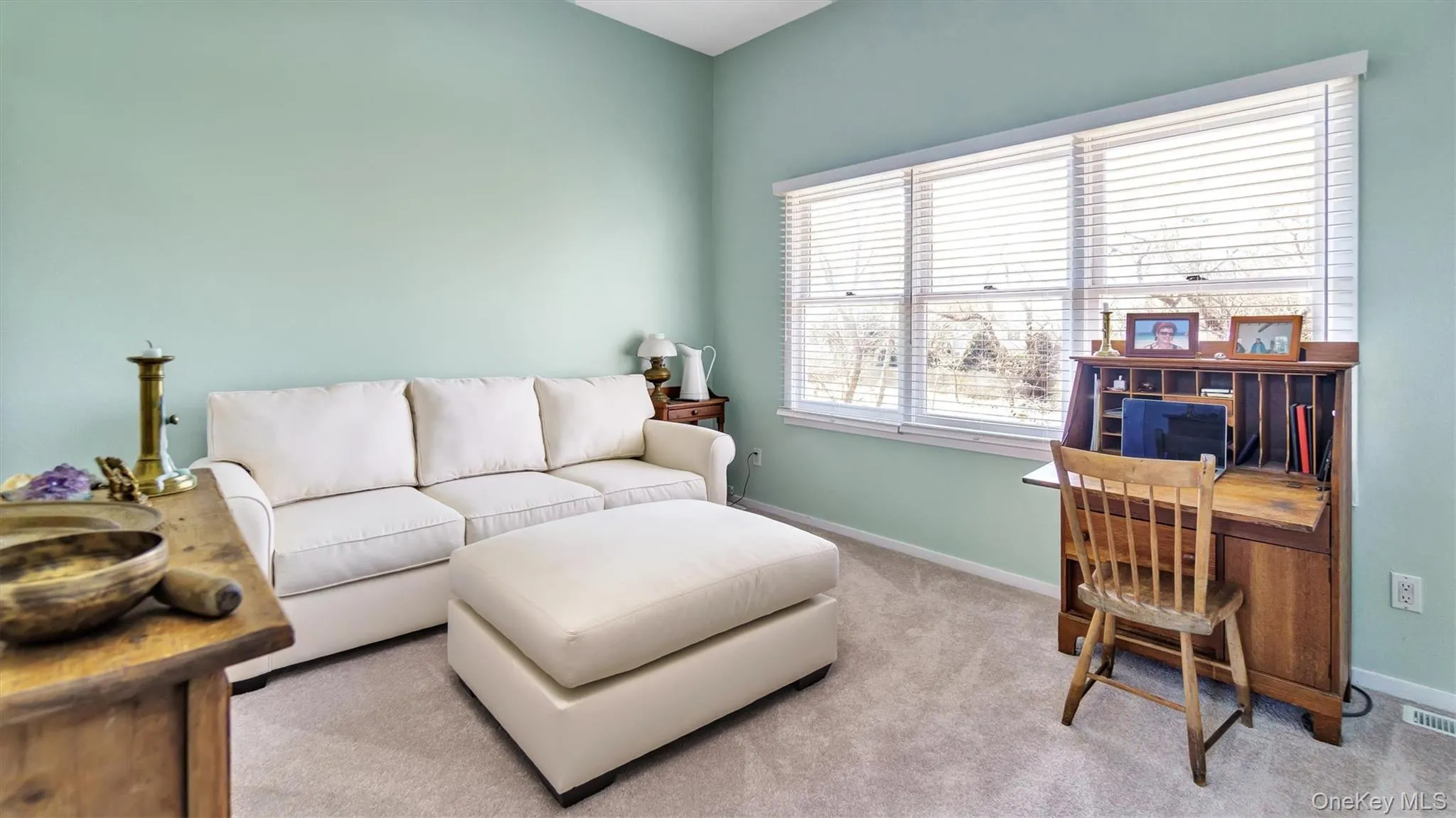 25 Mitchell, Southampton, NY, 2 Bedrooms Bedrooms, 5 Rooms Rooms,2 BathroomsBathrooms,Residential Lease,For Rent,Mitchell,0,967976 25 Mitchell, Southampton, NY, 2 Bedrooms Bedrooms, 5 Rooms Rooms,2 BathroomsBathrooms,Residential Lease,For Rent,Mitchell,0,967976