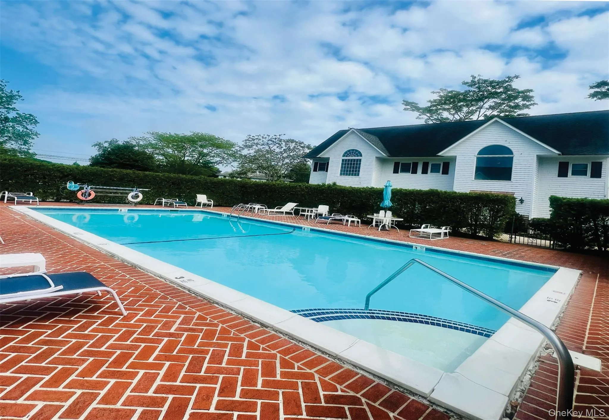 25 Mitchell, Southampton, NY, 2 Bedrooms Bedrooms, 5 Rooms Rooms,2 BathroomsBathrooms,Residential Lease,For Rent,Mitchell,0,967976 25 Mitchell, Southampton, NY, 2 Bedrooms Bedrooms, 5 Rooms Rooms,2 BathroomsBathrooms,Residential Lease,For Rent,Mitchell,0,967976