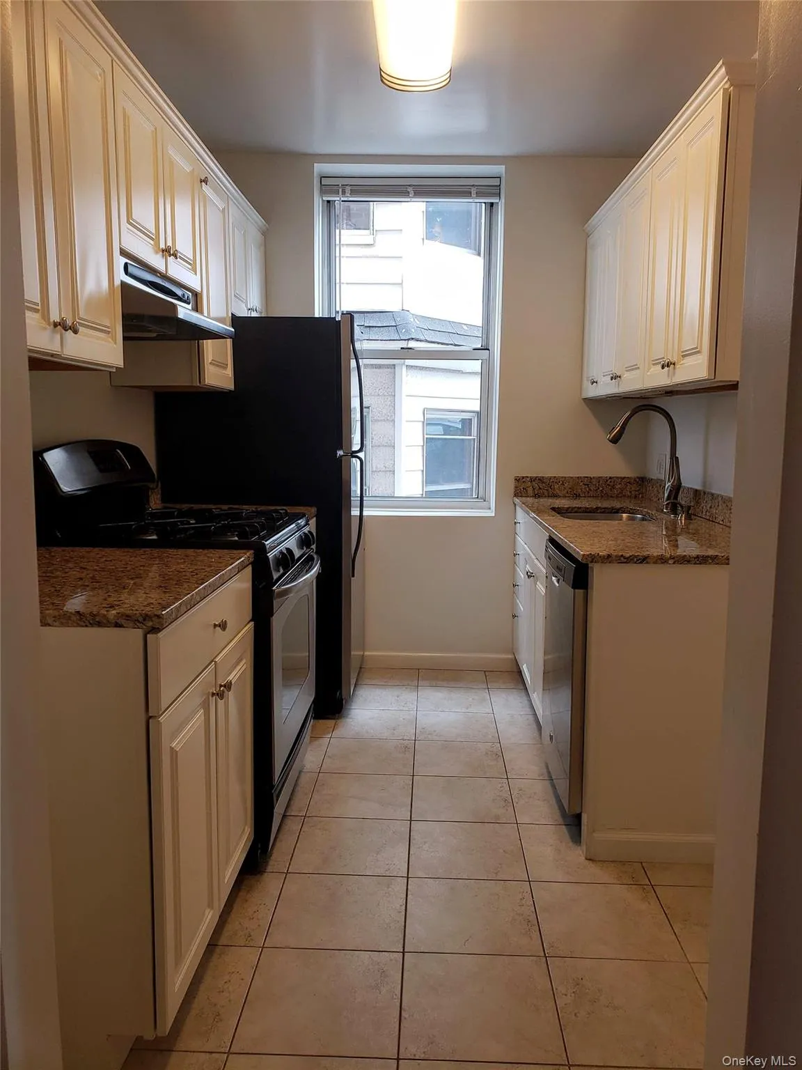 40 Fairview Avenue, Eastchester, NY, 1 Bedroom Bedrooms, 4 Rooms Rooms,1 BathroomBathrooms,Residential Lease,For Rent,Fairview,0,967993 40 Fairview Avenue, Eastchester, NY, 1 Bedroom Bedrooms, 4 Rooms Rooms,1 BathroomBathrooms,Residential Lease,For Rent,Fairview,0,967993