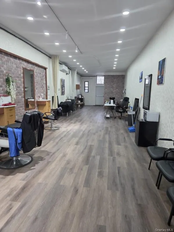 4 Welwyn Road, North Hempstead, NY, ,Commercial Lease,For Rent,Welwyn,0,967994 4 Welwyn Road, North Hempstead, NY, ,Commercial Lease,For Rent,Welwyn,0,967994