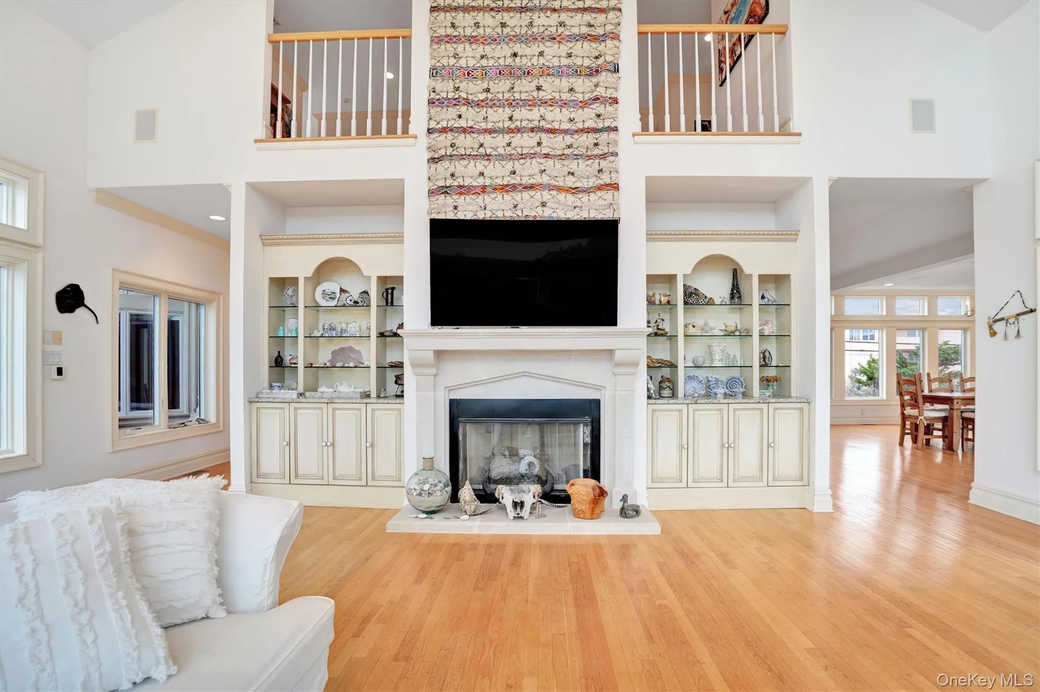 605 Dune Road, Southampton, NY, 5 Bedrooms Bedrooms, 9 Rooms Rooms,5 BathroomsBathrooms,Residential Lease,For Rent,Dune,0,967999 605 Dune Road, Southampton, NY, 5 Bedrooms Bedrooms, 9 Rooms Rooms,5 BathroomsBathrooms,Residential Lease,For Rent,Dune,0,967999