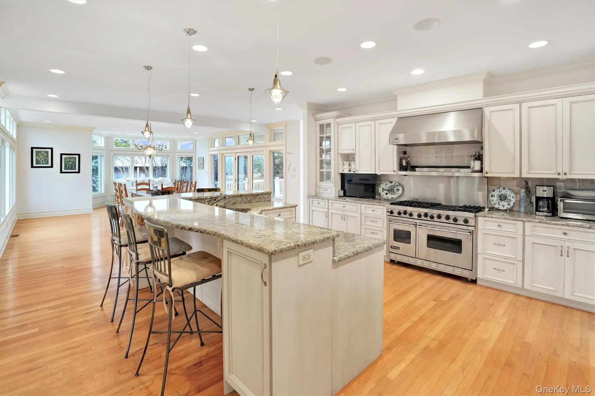 605 Dune Road, Southampton, NY, 5 Bedrooms Bedrooms, 9 Rooms Rooms,5 BathroomsBathrooms,Residential Lease,For Rent,Dune,0,967999 605 Dune Road, Southampton, NY, 5 Bedrooms Bedrooms, 9 Rooms Rooms,5 BathroomsBathrooms,Residential Lease,For Rent,Dune,0,967999