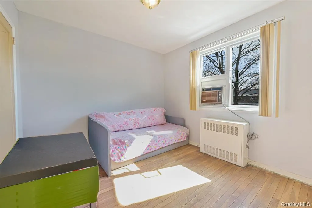 21606 68th Avenue, New York, NY, 2 Bedrooms Bedrooms, 5 Rooms Rooms,1 BathroomBathrooms,Residential,For Rent,68th,0,968009 21606 68th Avenue, New York, NY, 2 Bedrooms Bedrooms, 5 Rooms Rooms,1 BathroomBathrooms,Residential,For Rent,68th,0,968009