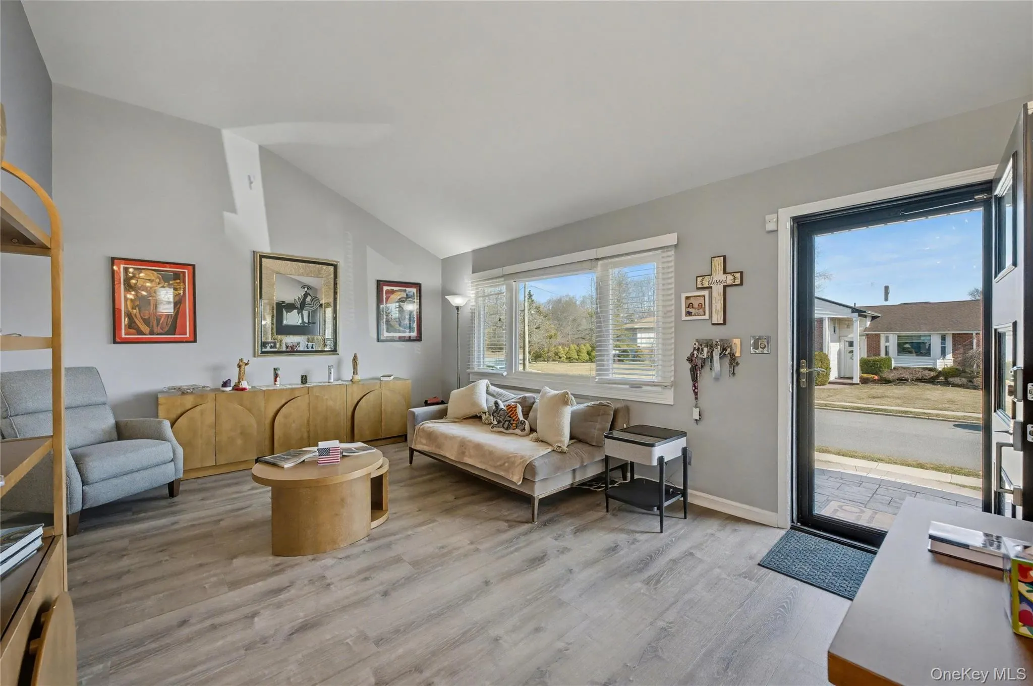 57 Richfield Street, Oyster Bay, NY, 4 Bedrooms Bedrooms, 6 Rooms Rooms,2 BathroomsBathrooms,Residential Sale,For Rent,Richfield,0,968012 57 Richfield Street, Oyster Bay, NY, 4 Bedrooms Bedrooms, 6 Rooms Rooms,2 BathroomsBathrooms,Residential Sale,For Rent,Richfield,0,968012