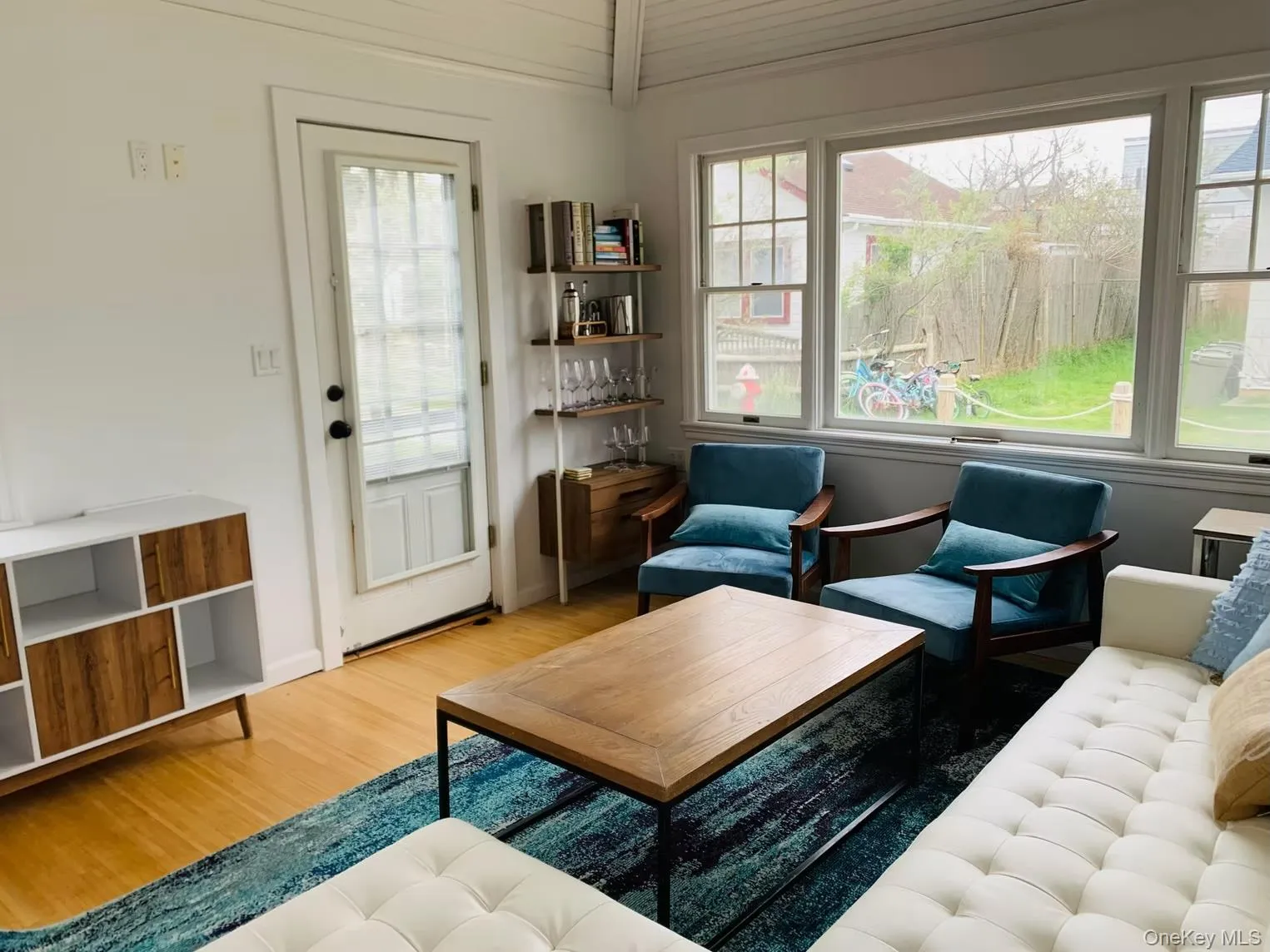 298 Cottage Walk, Islip, NY, 3 Bedrooms Bedrooms, 3 Rooms Rooms,1 BathroomBathrooms,Residential,For Rent,Cottage,0,968013 298 Cottage Walk, Islip, NY, 3 Bedrooms Bedrooms, 3 Rooms Rooms,1 BathroomBathrooms,Residential,For Rent,Cottage,0,968013
