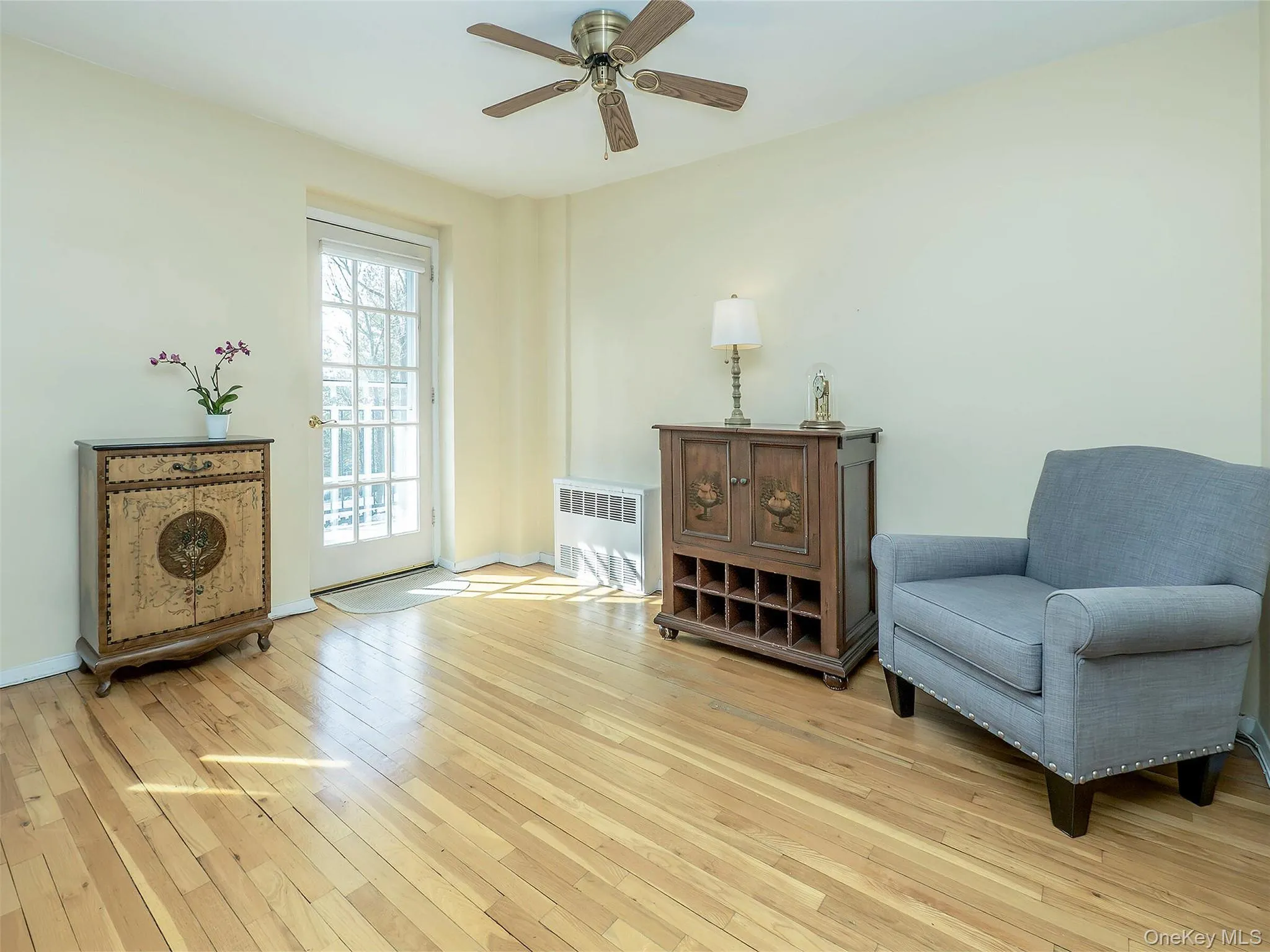32 Pearsall, Glen Cove, NY, 1 Bedroom Bedrooms, 4 Rooms Rooms,1 BathroomBathrooms,Residential Sale,For Rent,Pearsall,0,968031 32 Pearsall, Glen Cove, NY, 1 Bedroom Bedrooms, 4 Rooms Rooms,1 BathroomBathrooms,Residential Sale,For Rent,Pearsall,0,968031
