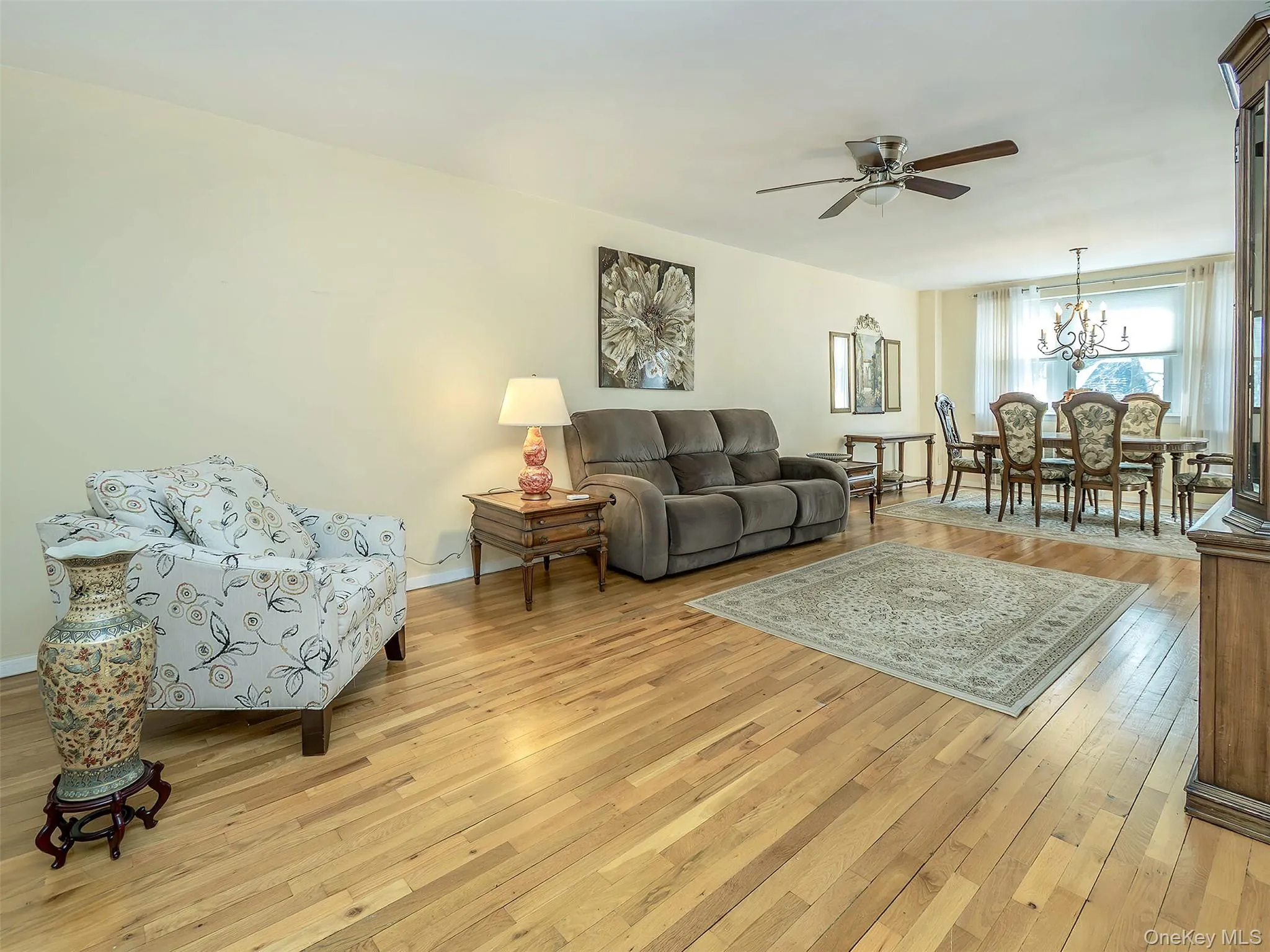 32 Pearsall, Glen Cove, NY, 1 Bedroom Bedrooms, 4 Rooms Rooms,1 BathroomBathrooms,Residential Sale,For Rent,Pearsall,0,968031 32 Pearsall, Glen Cove, NY, 1 Bedroom Bedrooms, 4 Rooms Rooms,1 BathroomBathrooms,Residential Sale,For Rent,Pearsall,0,968031