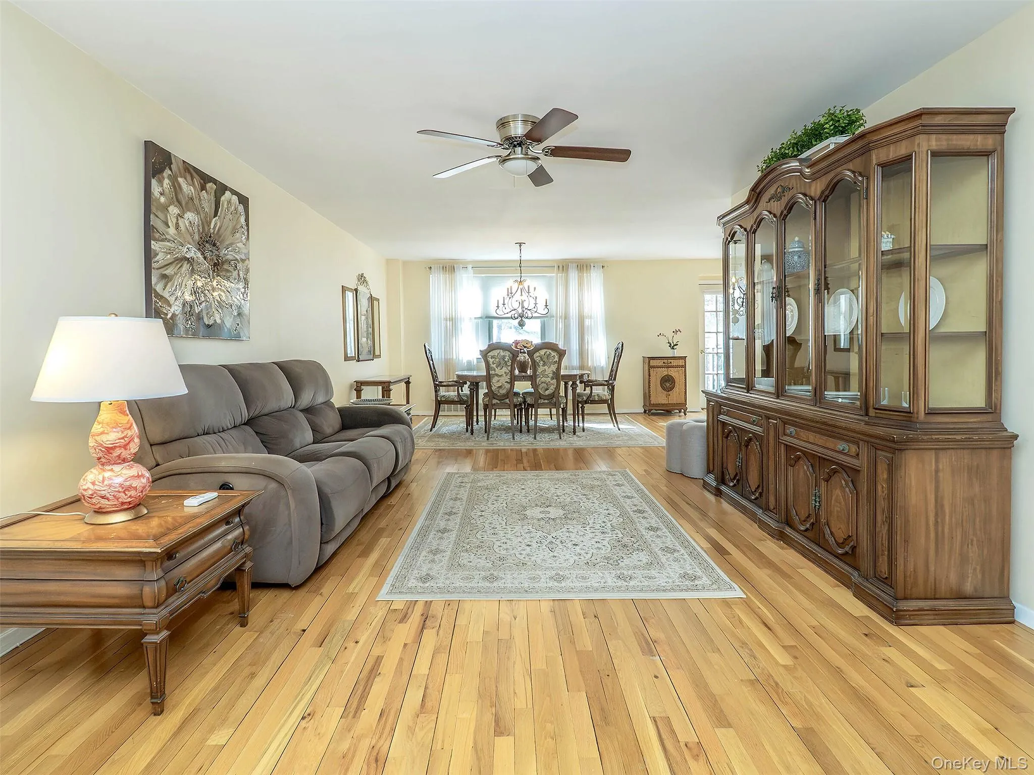 32 Pearsall, Glen Cove, NY, 1 Bedroom Bedrooms, 4 Rooms Rooms,1 BathroomBathrooms,Residential Sale,For Rent,Pearsall,0,968031 32 Pearsall, Glen Cove, NY, 1 Bedroom Bedrooms, 4 Rooms Rooms,1 BathroomBathrooms,Residential Sale,For Rent,Pearsall,0,968031