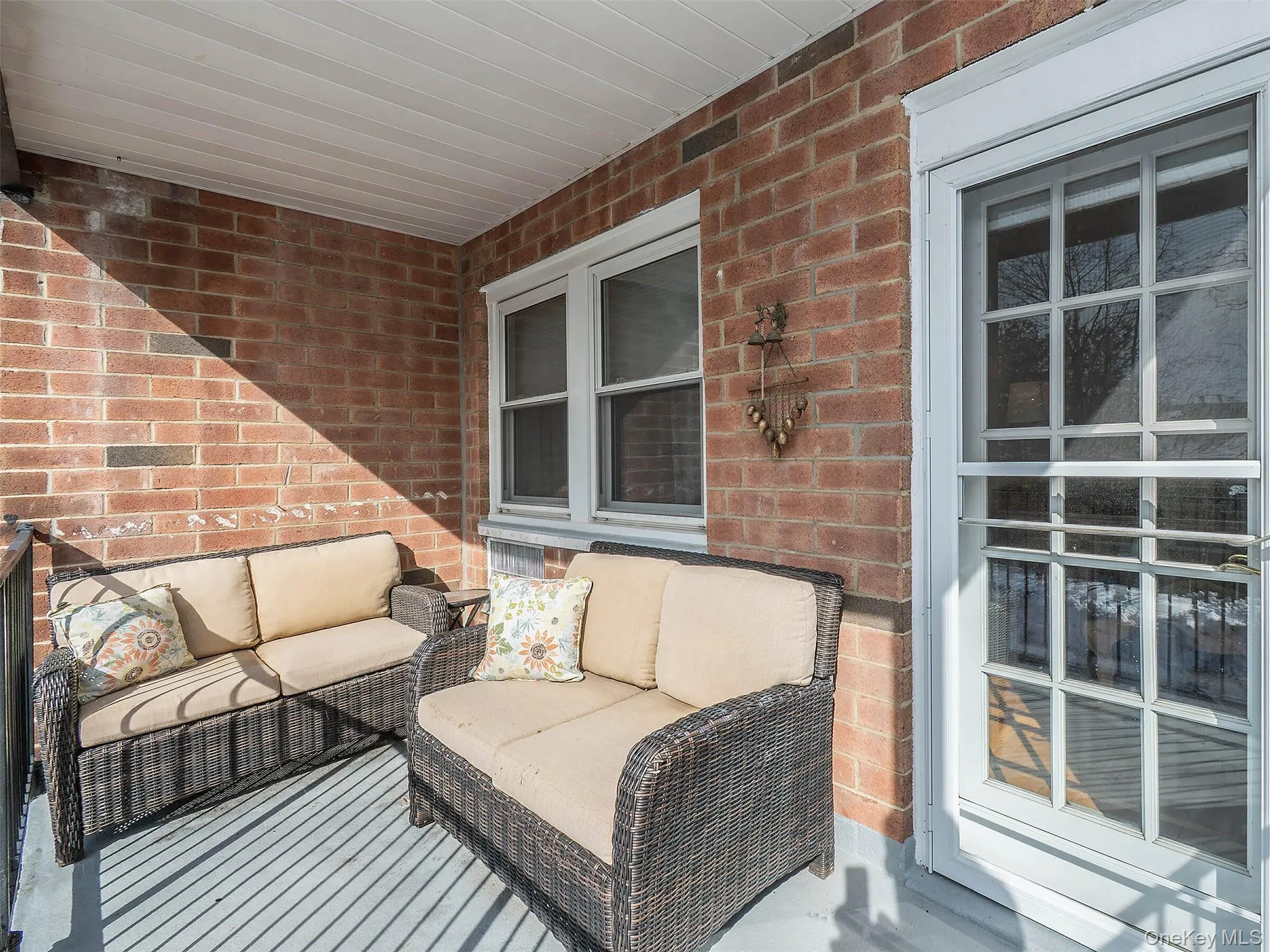 32 Pearsall, Glen Cove, NY, 1 Bedroom Bedrooms, 4 Rooms Rooms,1 BathroomBathrooms,Residential Sale,For Rent,Pearsall,0,968031 32 Pearsall, Glen Cove, NY, 1 Bedroom Bedrooms, 4 Rooms Rooms,1 BathroomBathrooms,Residential Sale,For Rent,Pearsall,0,968031