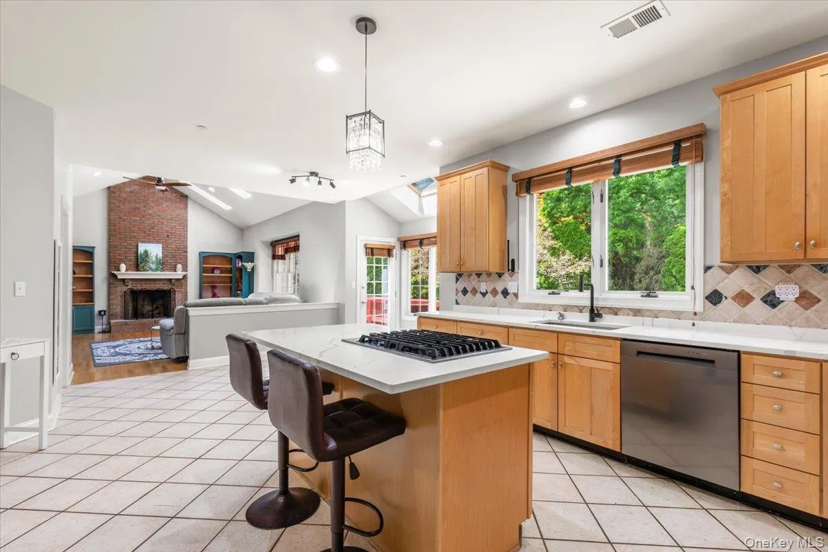 30 Sheldon Street, Greenburgh, NY, 5 Bedrooms Bedrooms, 11 Rooms Rooms,2 BathroomsBathrooms,Residential,For Rent,Sheldon,0,968038 30 Sheldon Street, Greenburgh, NY, 5 Bedrooms Bedrooms, 11 Rooms Rooms,2 BathroomsBathrooms,Residential,For Rent,Sheldon,0,968038