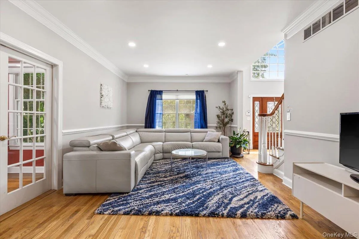 30 Sheldon Street, Greenburgh, NY, 5 Bedrooms Bedrooms, 11 Rooms Rooms,2 BathroomsBathrooms,Residential,For Rent,Sheldon,0,968038 30 Sheldon Street, Greenburgh, NY, 5 Bedrooms Bedrooms, 11 Rooms Rooms,2 BathroomsBathrooms,Residential,For Rent,Sheldon,0,968038