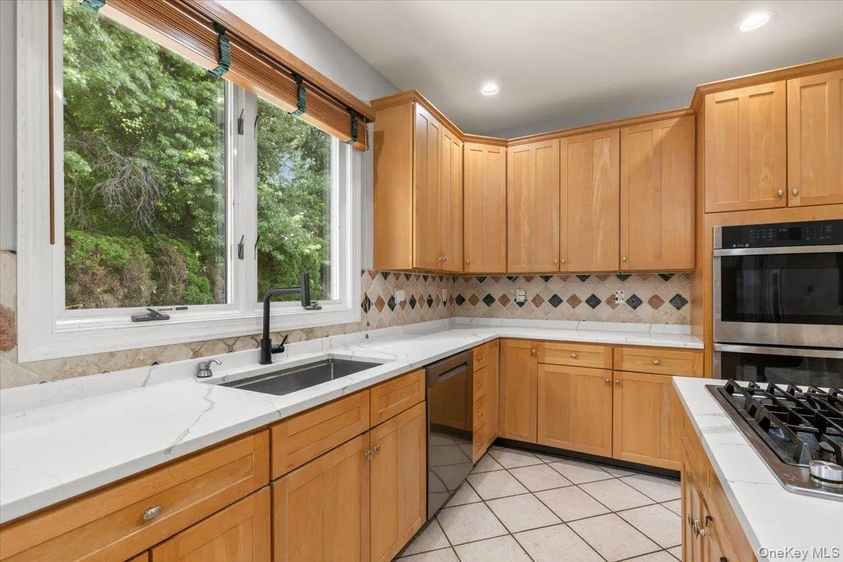 30 Sheldon Street, Greenburgh, NY, 5 Bedrooms Bedrooms, 11 Rooms Rooms,2 BathroomsBathrooms,Residential,For Rent,Sheldon,0,968038 30 Sheldon Street, Greenburgh, NY, 5 Bedrooms Bedrooms, 11 Rooms Rooms,2 BathroomsBathrooms,Residential,For Rent,Sheldon,0,968038