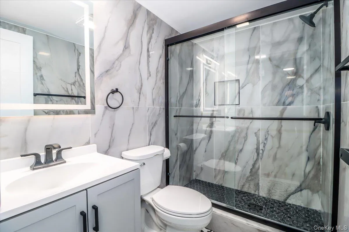 Completely renovated bathroom Completely renovated bathroom