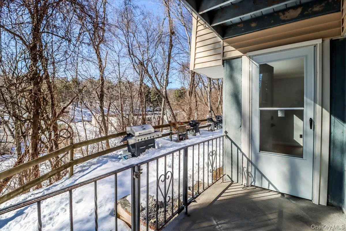 Patio / Rear view Patio / Rear view
