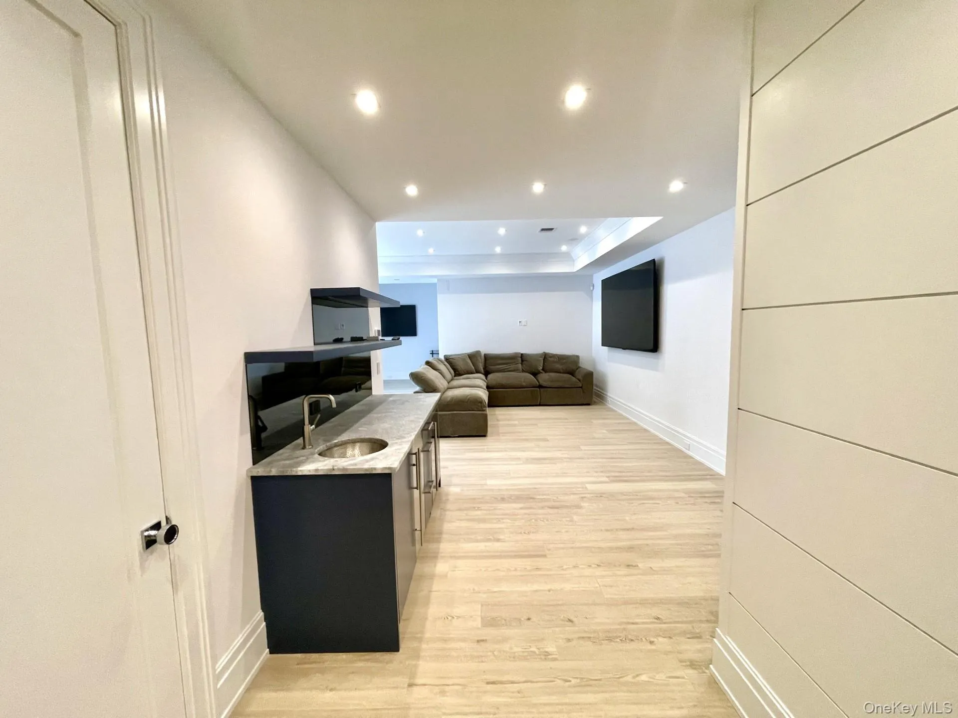 59 Shinnecock Hills Road, Southampton, NY, 7 Bedrooms Bedrooms, 14 Rooms Rooms,7 BathroomsBathrooms,Residential Lease,For Rent,Shinnecock Hills,0,968049 59 Shinnecock Hills Road, Southampton, NY, 7 Bedrooms Bedrooms, 14 Rooms Rooms,7 BathroomsBathrooms,Residential Lease,For Rent,Shinnecock Hills,0,968049