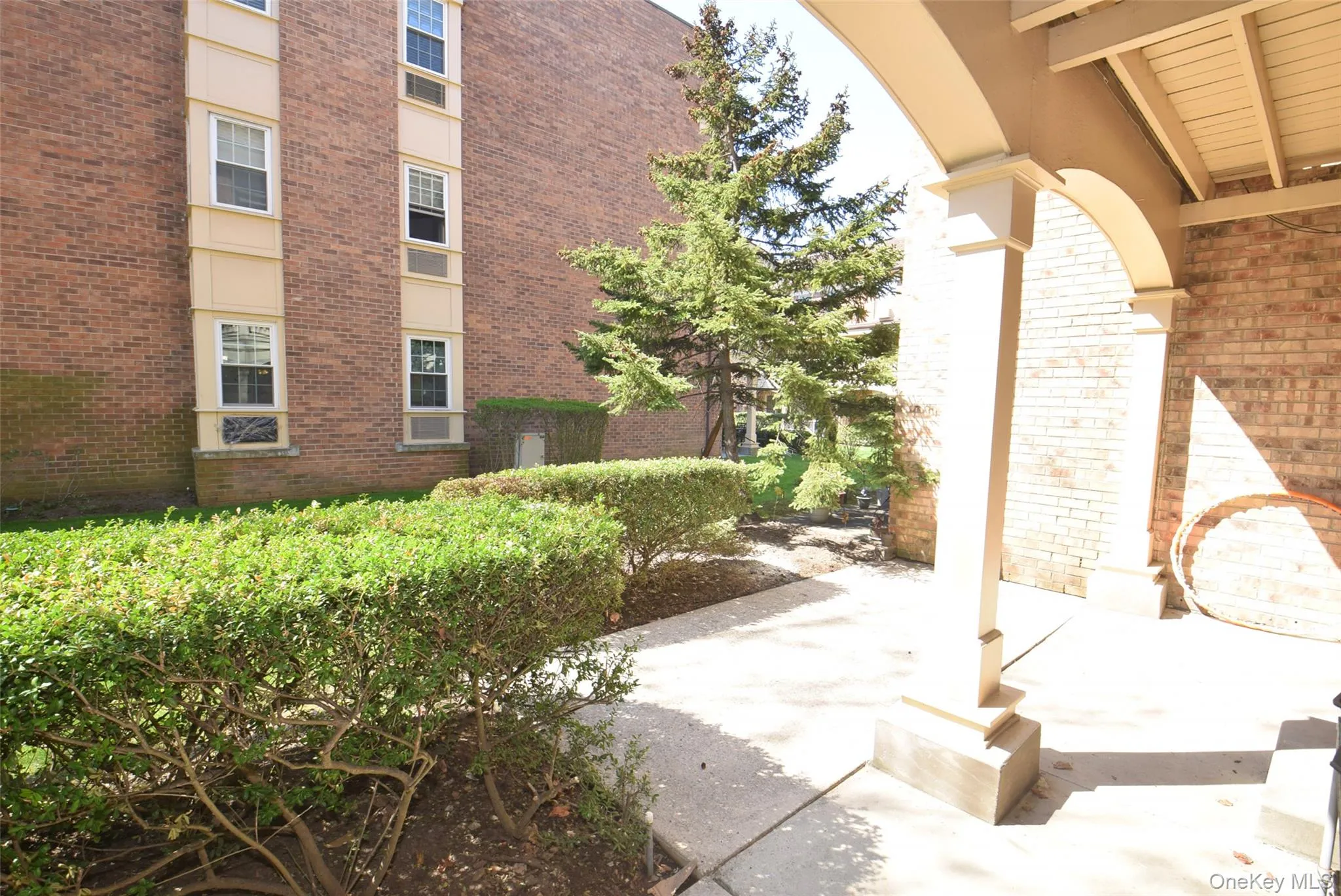 206-14 Emily Road, New York, NY, 1 Bedroom Bedrooms, 3 Rooms Rooms,1 BathroomBathrooms,Residential Lease,For Rent,Emily,0,968080 206-14 Emily Road, New York, NY, 1 Bedroom Bedrooms, 3 Rooms Rooms,1 BathroomBathrooms,Residential Lease,For Rent,Emily,0,968080