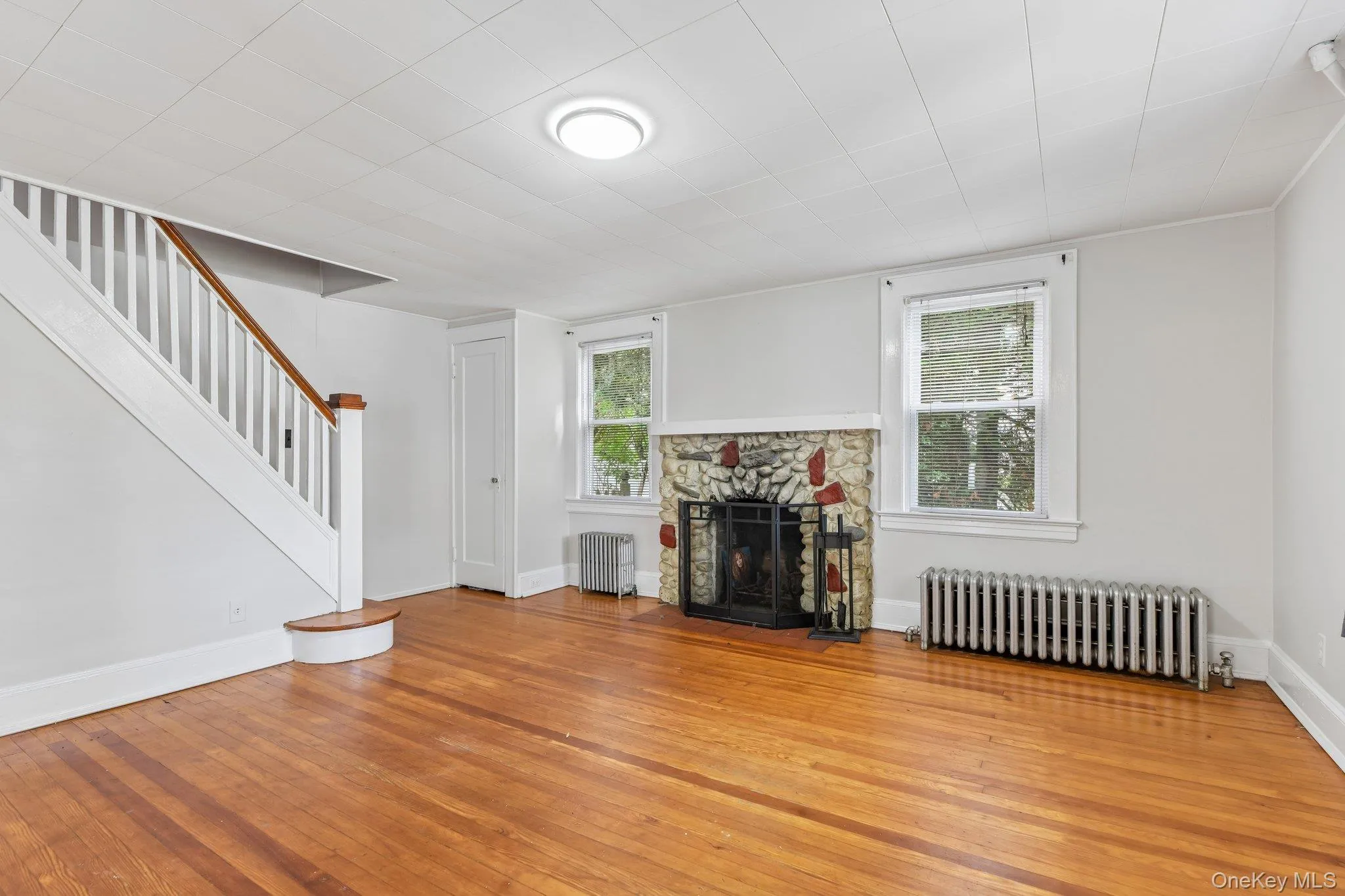 2097 Washington Avenue, Hempstead, NY, 3 Bedrooms Bedrooms, 7 Rooms Rooms,1 BathroomBathrooms,Residential,For Rent,Washington,0,968082 2097 Washington Avenue, Hempstead, NY, 3 Bedrooms Bedrooms, 7 Rooms Rooms,1 BathroomBathrooms,Residential,For Rent,Washington,0,968082