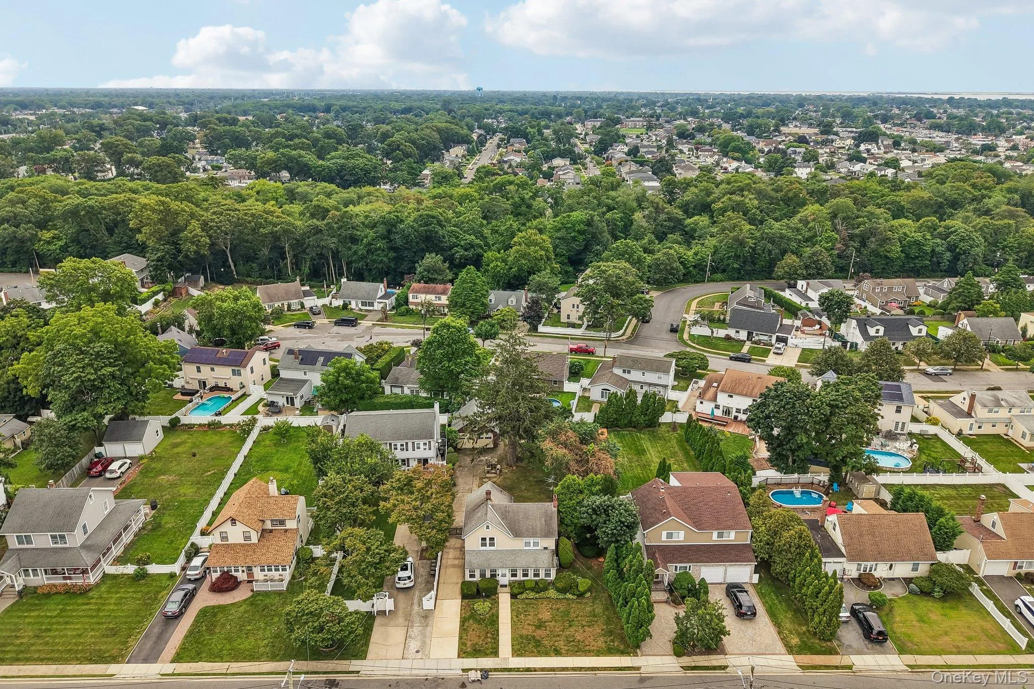2097 Washington Avenue, Hempstead, NY, 3 Bedrooms Bedrooms, 7 Rooms Rooms,1 BathroomBathrooms,Residential,For Rent,Washington,0,968082 2097 Washington Avenue, Hempstead, NY, 3 Bedrooms Bedrooms, 7 Rooms Rooms,1 BathroomBathrooms,Residential,For Rent,Washington,0,968082