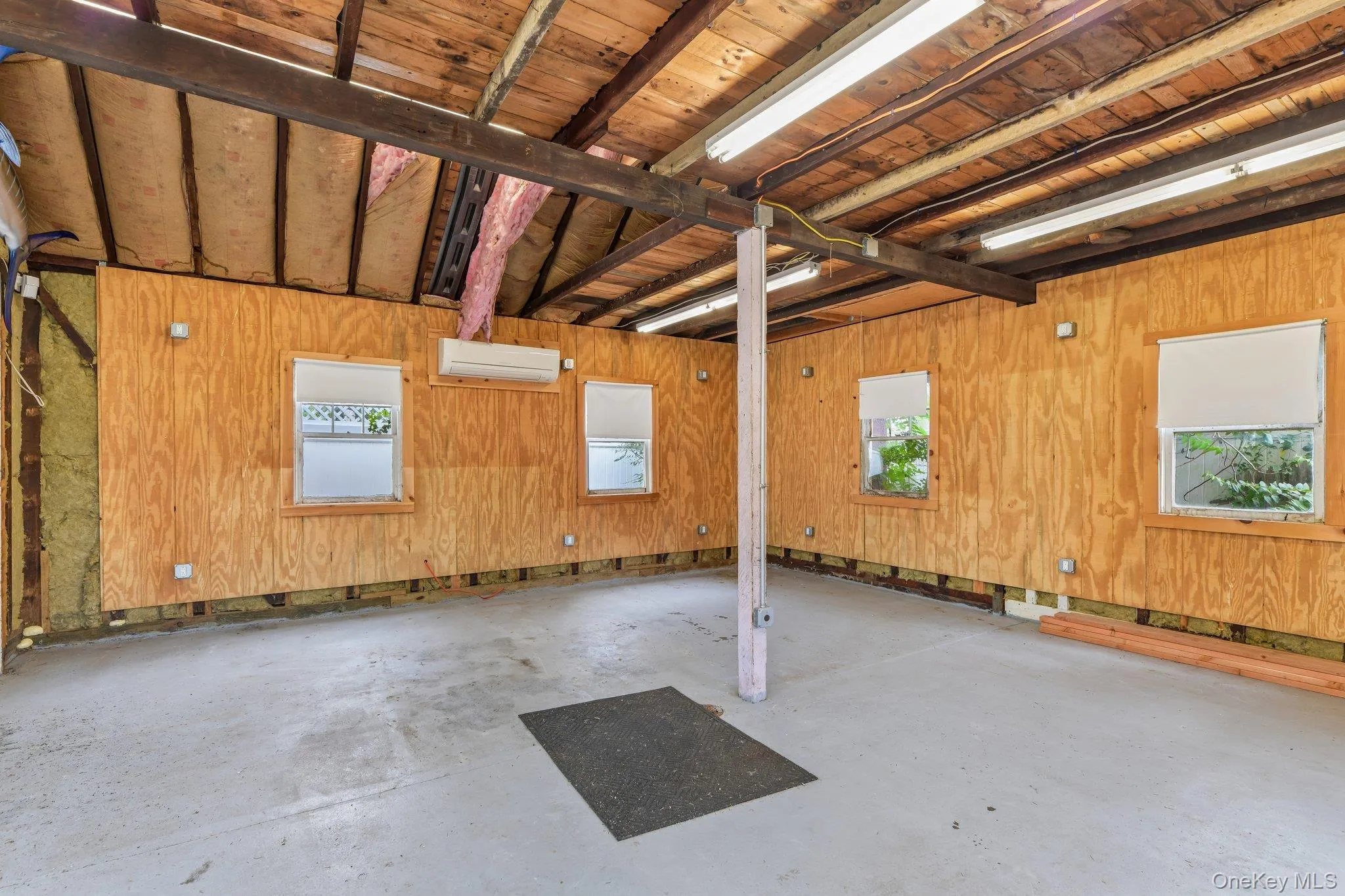 2097 Washington Avenue, Hempstead, NY, 3 Bedrooms Bedrooms, 7 Rooms Rooms,1 BathroomBathrooms,Residential,For Rent,Washington,0,968082 2097 Washington Avenue, Hempstead, NY, 3 Bedrooms Bedrooms, 7 Rooms Rooms,1 BathroomBathrooms,Residential,For Rent,Washington,0,968082