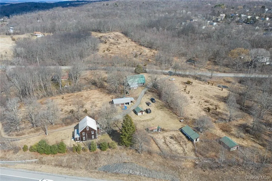 202 Midland Lake Road, Wallkill, NY, 4 Bedrooms Bedrooms, 11 Rooms Rooms,2 BathroomsBathrooms,Residential Lease,For Rent,Midland Lake,0,968095 202 Midland Lake Road, Wallkill, NY, 4 Bedrooms Bedrooms, 11 Rooms Rooms,2 BathroomsBathrooms,Residential Lease,For Rent,Midland Lake,0,968095