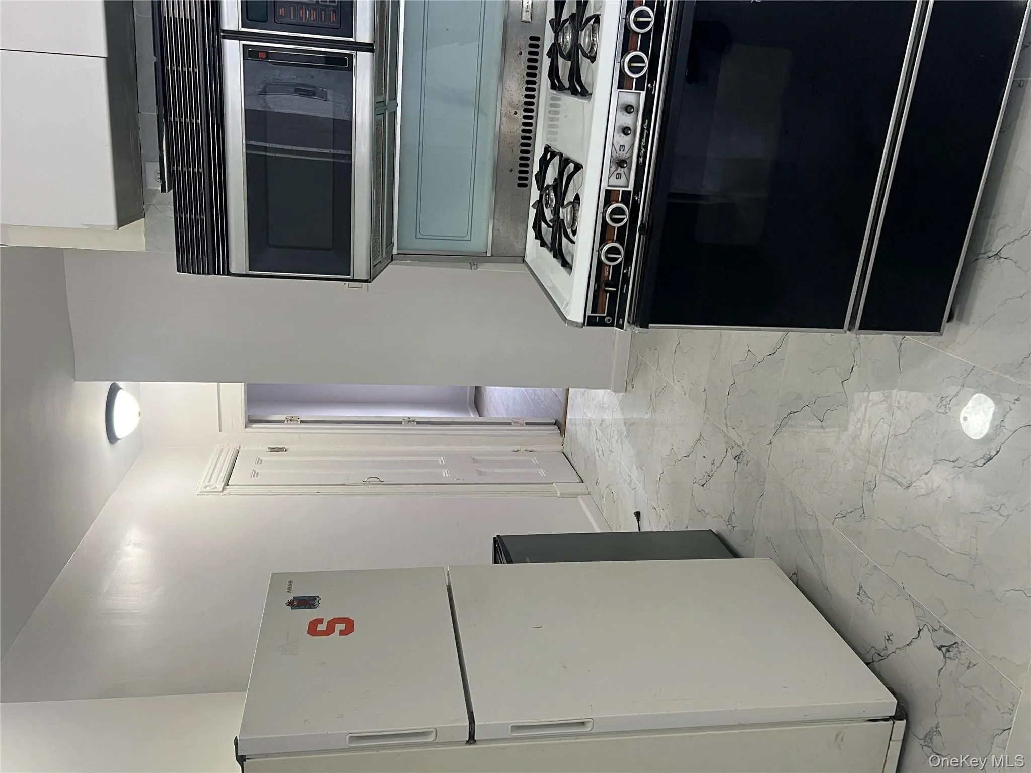 635 Eagle Avenue, New York, NY, 3 Bedrooms Bedrooms, 6 Rooms Rooms,1 BathroomBathrooms,Residential Lease,For Rent,Eagle,0,968114 635 Eagle Avenue, New York, NY, 3 Bedrooms Bedrooms, 6 Rooms Rooms,1 BathroomBathrooms,Residential Lease,For Rent,Eagle,0,968114