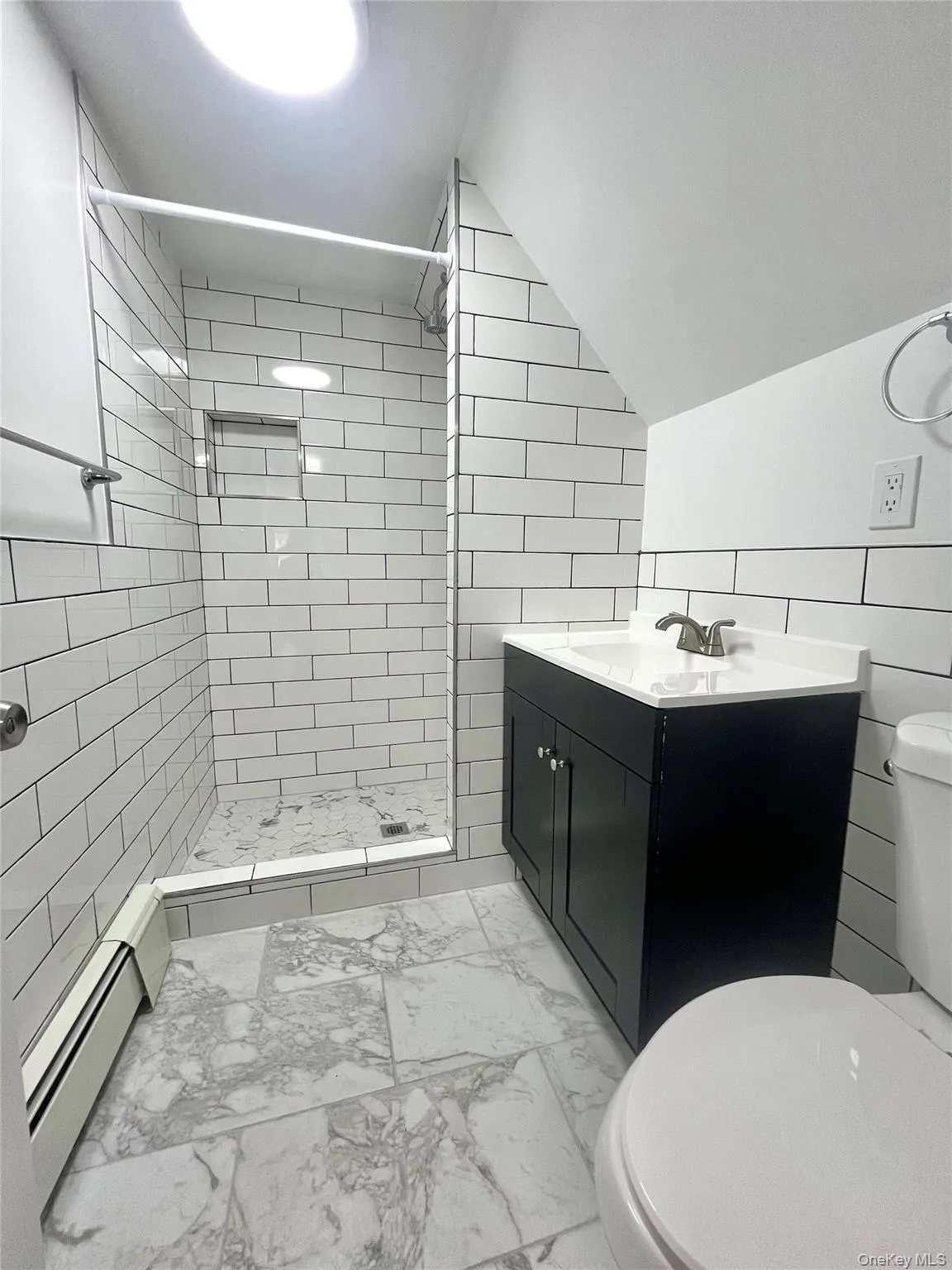 Upstairs Bathroom Upstairs Bathroom