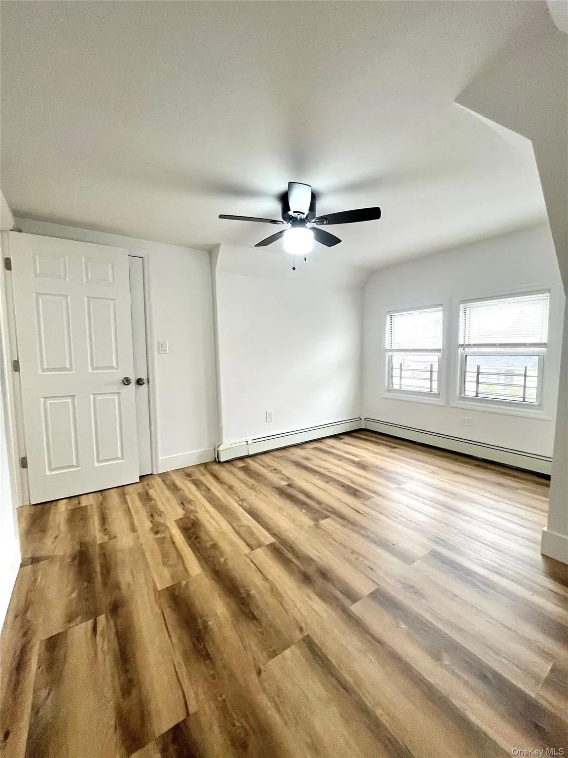 123 Clinton Avenue, New Rochelle, NY, 4 Bedrooms Bedrooms, 2 Rooms Rooms,2 BathroomsBathrooms,Residential Lease,For Rent,Clinton,0,968120 123 Clinton Avenue, New Rochelle, NY, 4 Bedrooms Bedrooms, 2 Rooms Rooms,2 BathroomsBathrooms,Residential Lease,For Rent,Clinton,0,968120