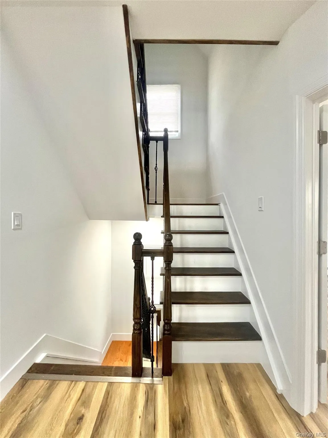 123 Clinton Avenue, New Rochelle, NY, 4 Bedrooms Bedrooms, 2 Rooms Rooms,2 BathroomsBathrooms,Residential Lease,For Rent,Clinton,0,968120 123 Clinton Avenue, New Rochelle, NY, 4 Bedrooms Bedrooms, 2 Rooms Rooms,2 BathroomsBathrooms,Residential Lease,For Rent,Clinton,0,968120