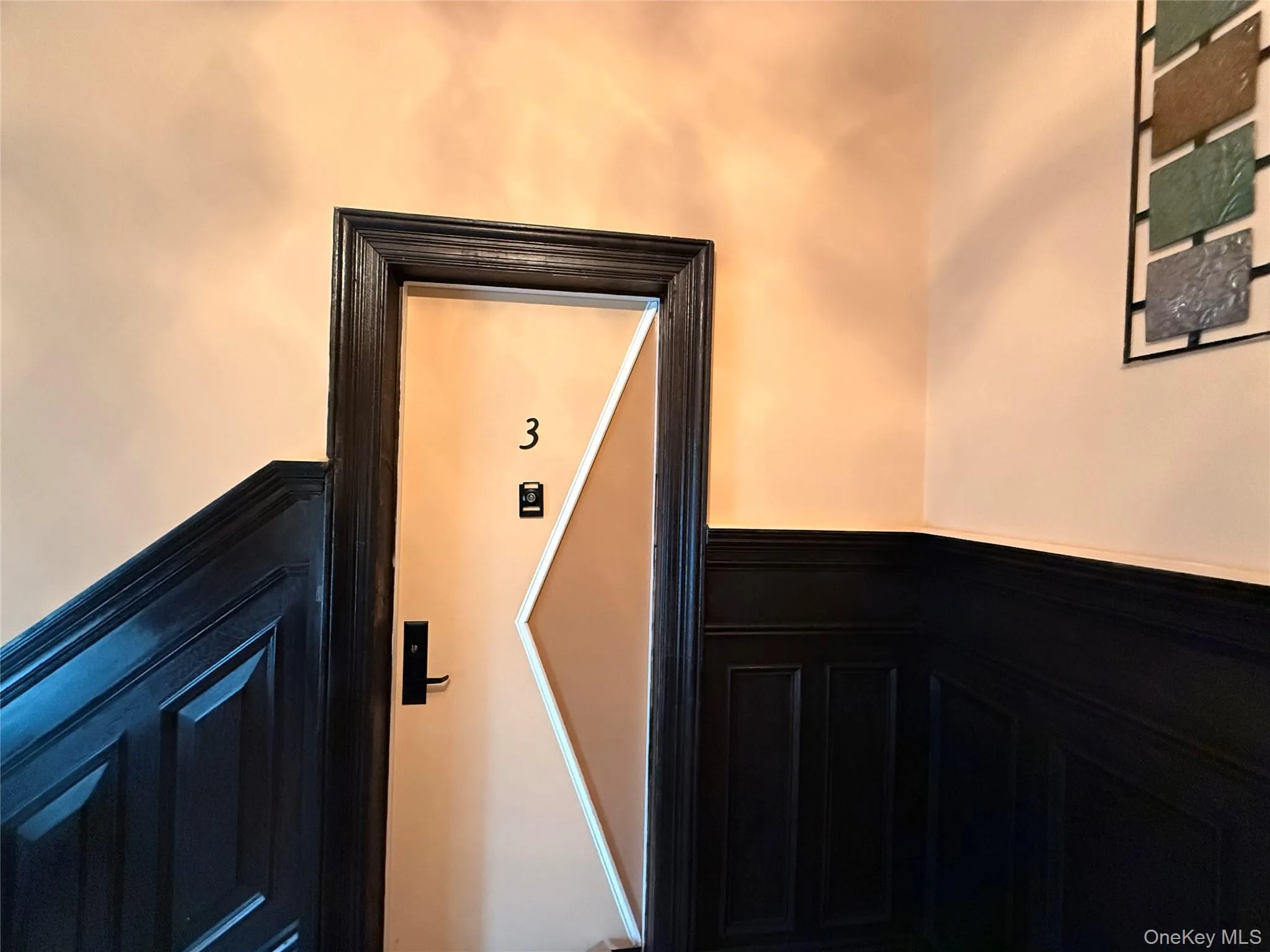 Entrance to the apartment Entrance to the apartment