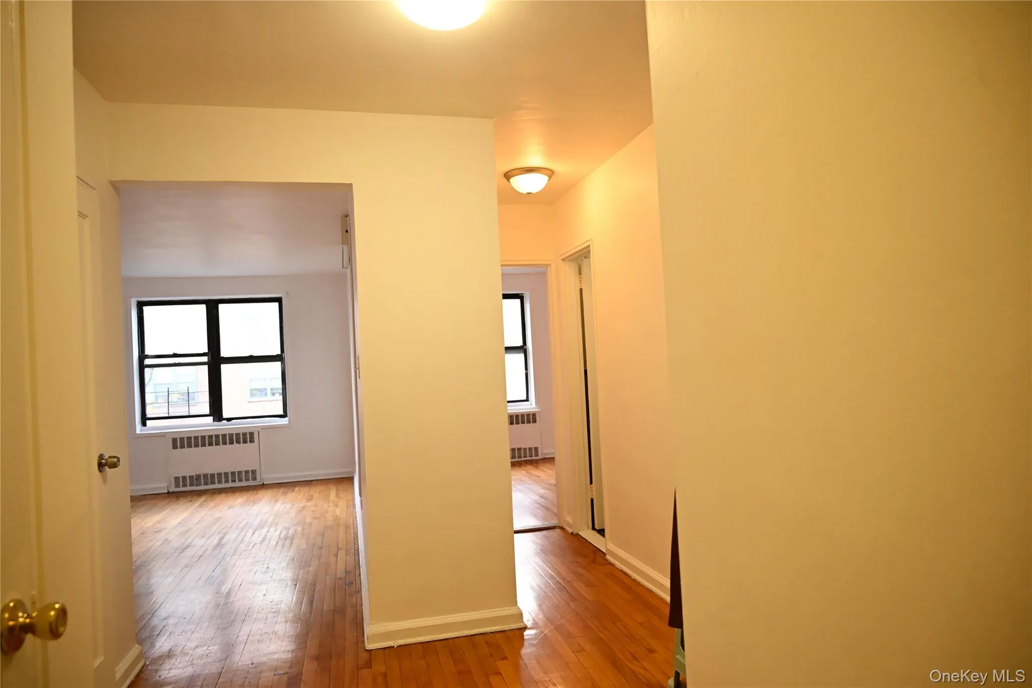34-20 78TH, New York, NY, 1 Bedroom Bedrooms, 3 Rooms Rooms,1 BathroomBathrooms,Residential,For Rent,78TH,0,968178 34-20 78TH, New York, NY, 1 Bedroom Bedrooms, 3 Rooms Rooms,1 BathroomBathrooms,Residential,For Rent,78TH,0,968178